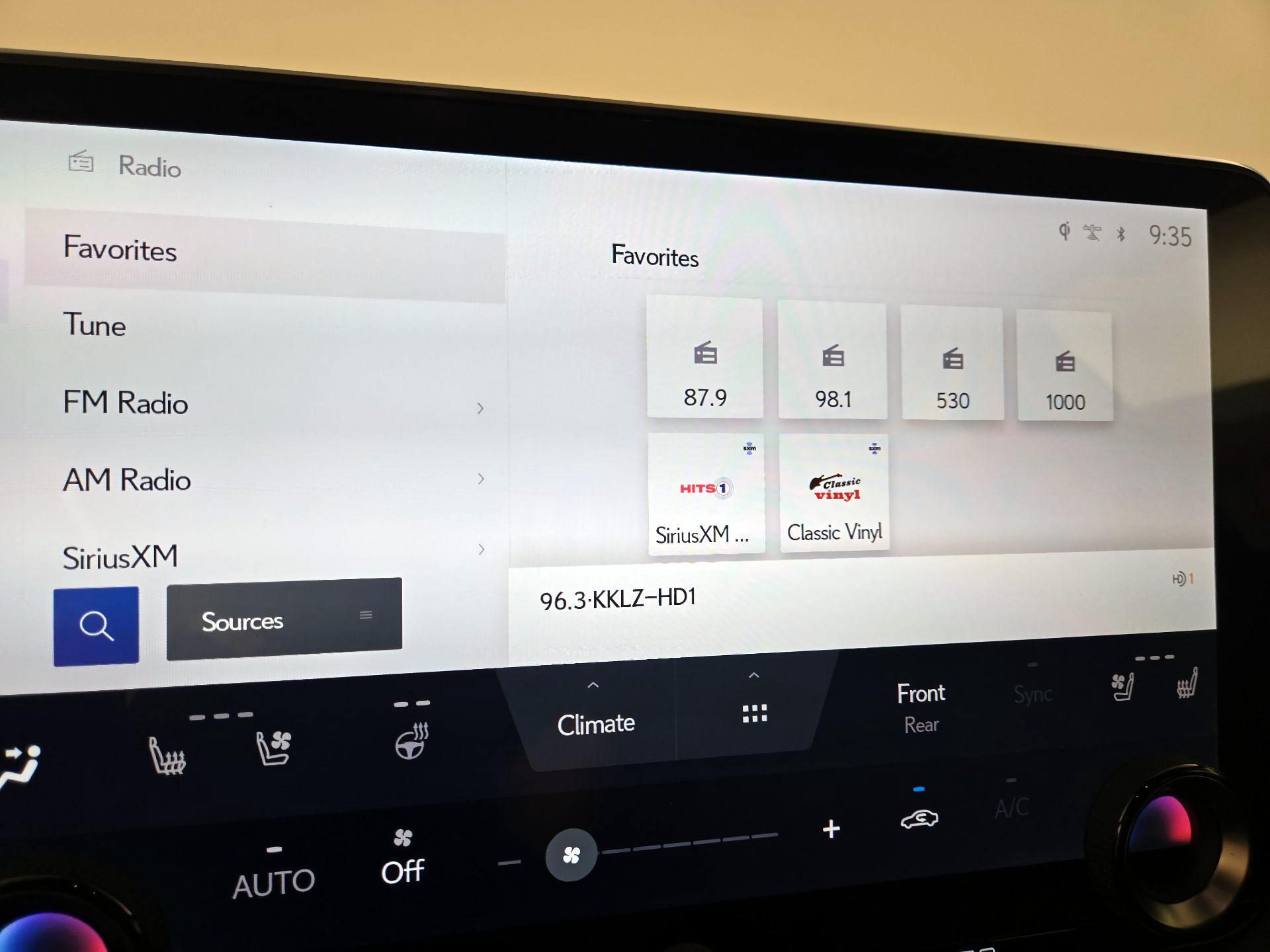 Thumbnail: 2023 Lexus RX - 15