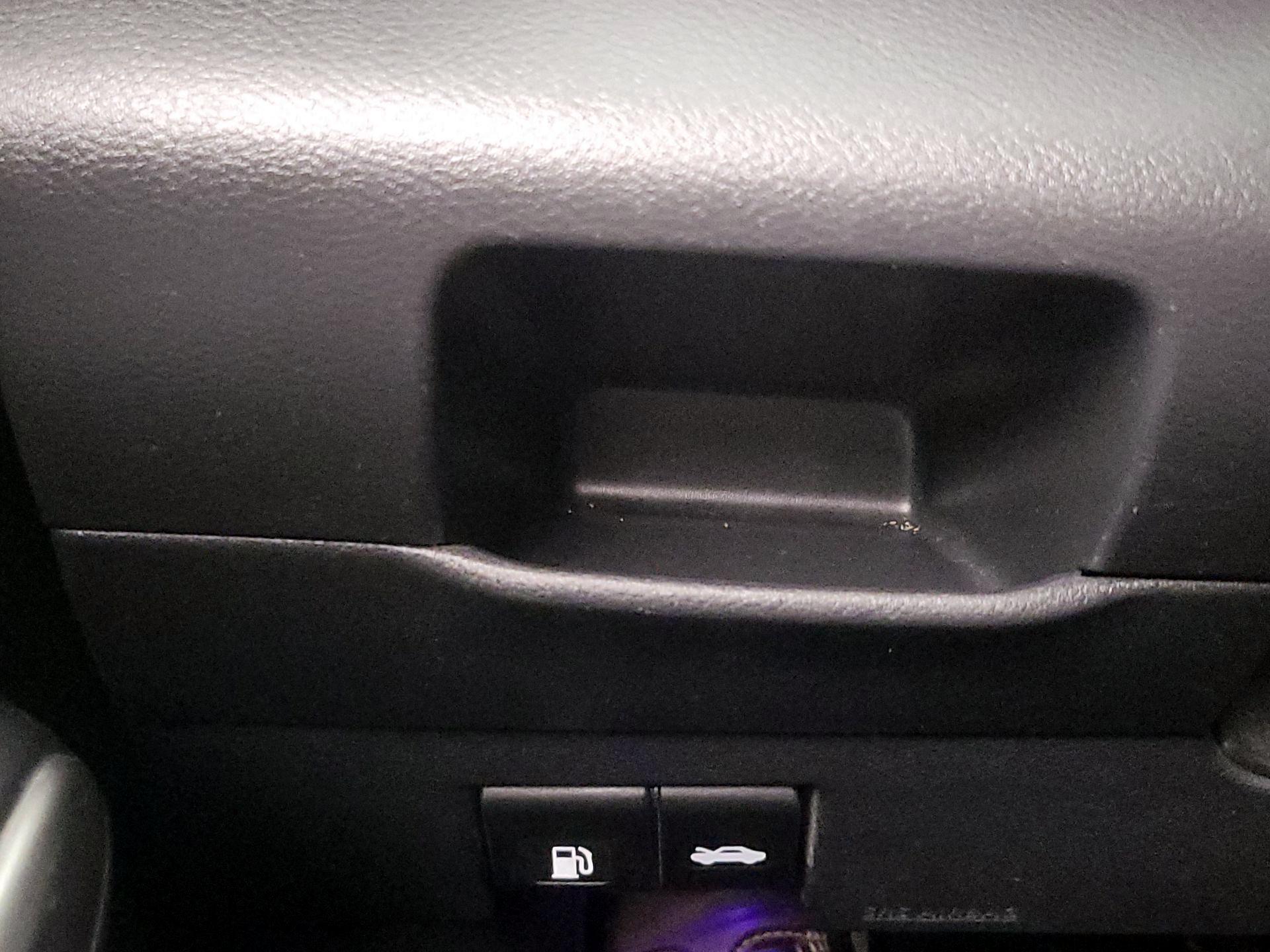 Thumbnail: 2020 Nissan Kicks - 13