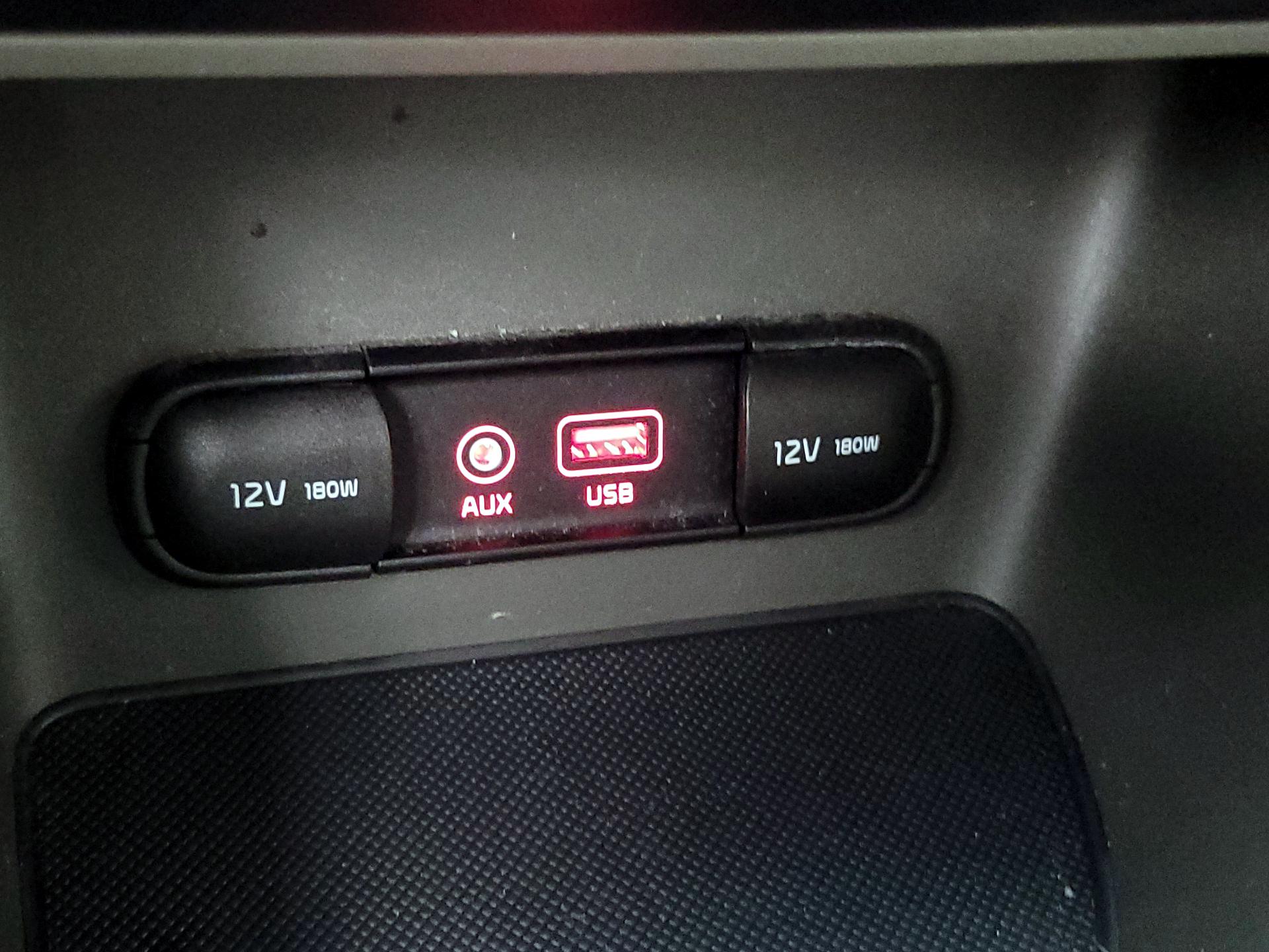 Thumbnail: 2019 Kia Sportage - 18