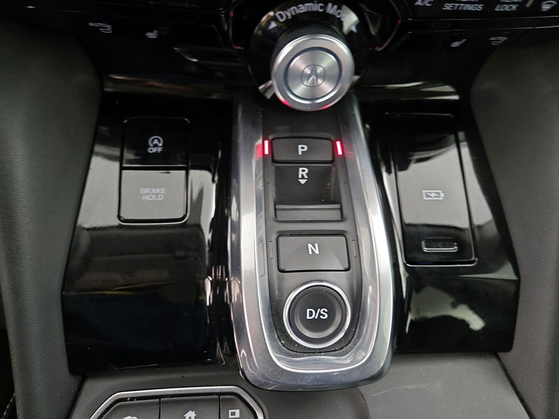 Thumbnail: 2022 Acura MDX - 18