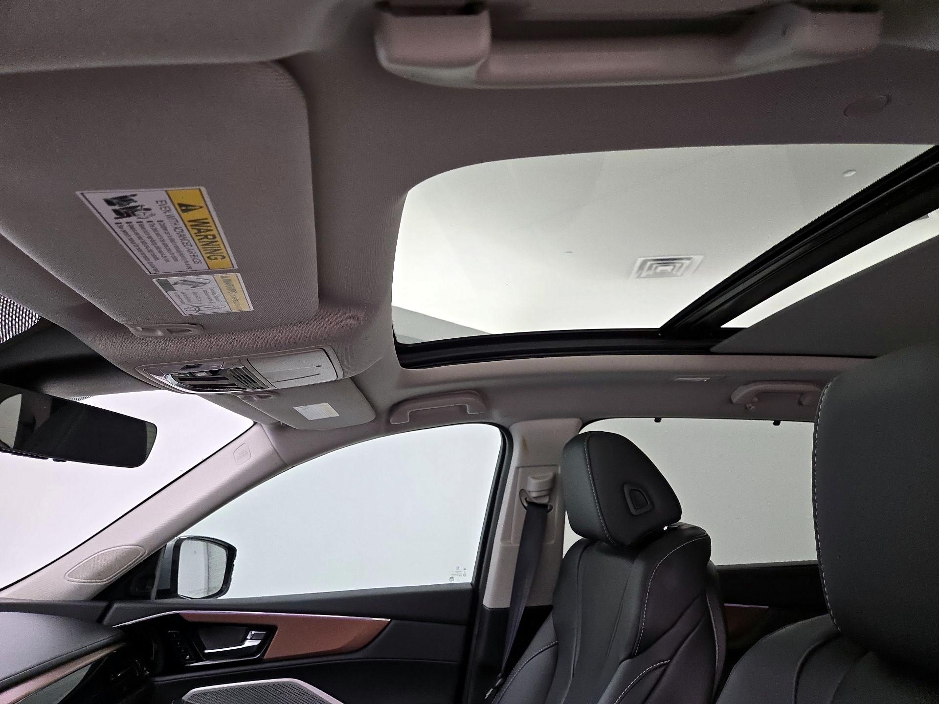 Thumbnail: 2022 Acura MDX - 20