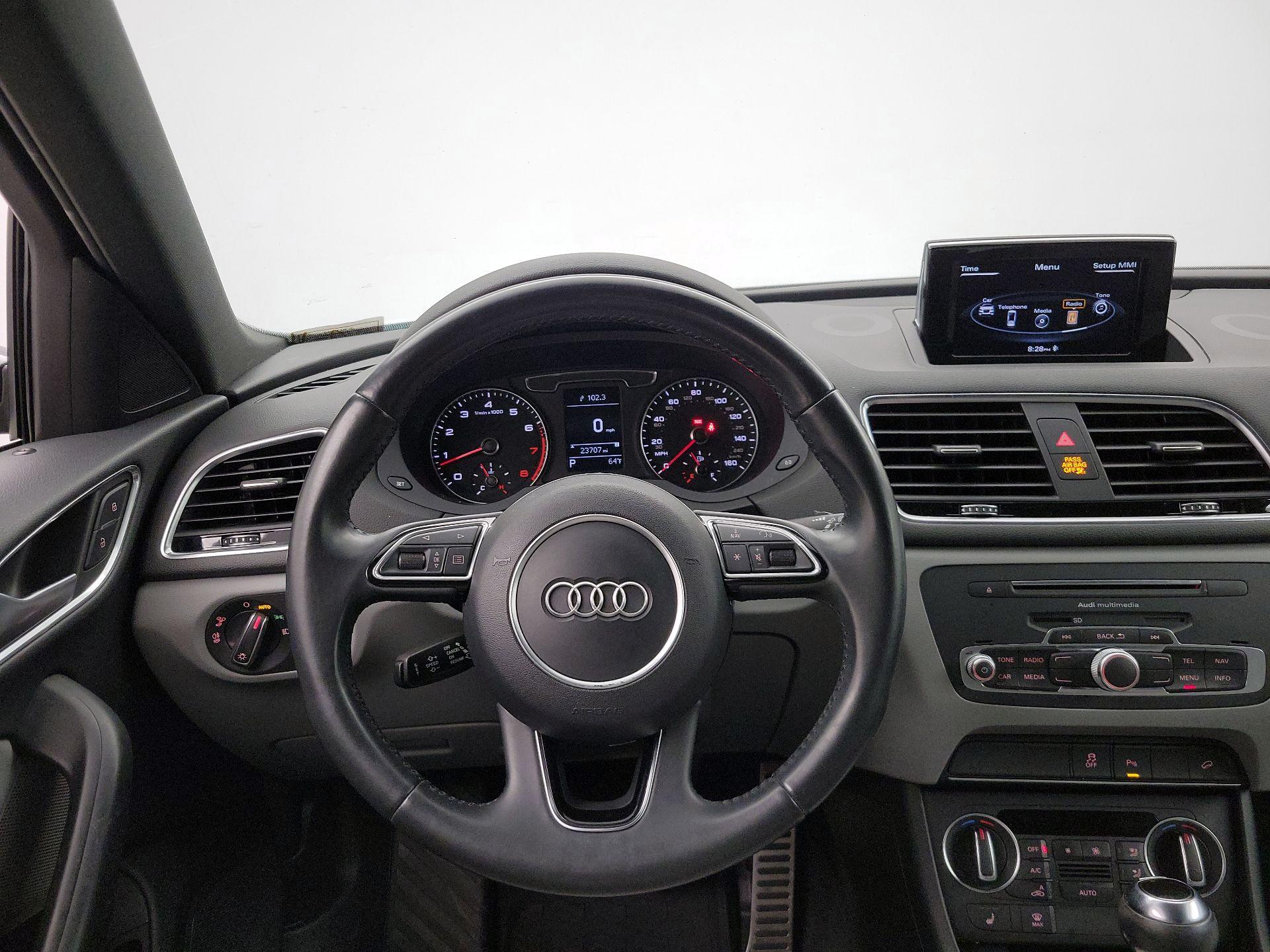 Thumbnail: 2018 Audi Q3 - 10