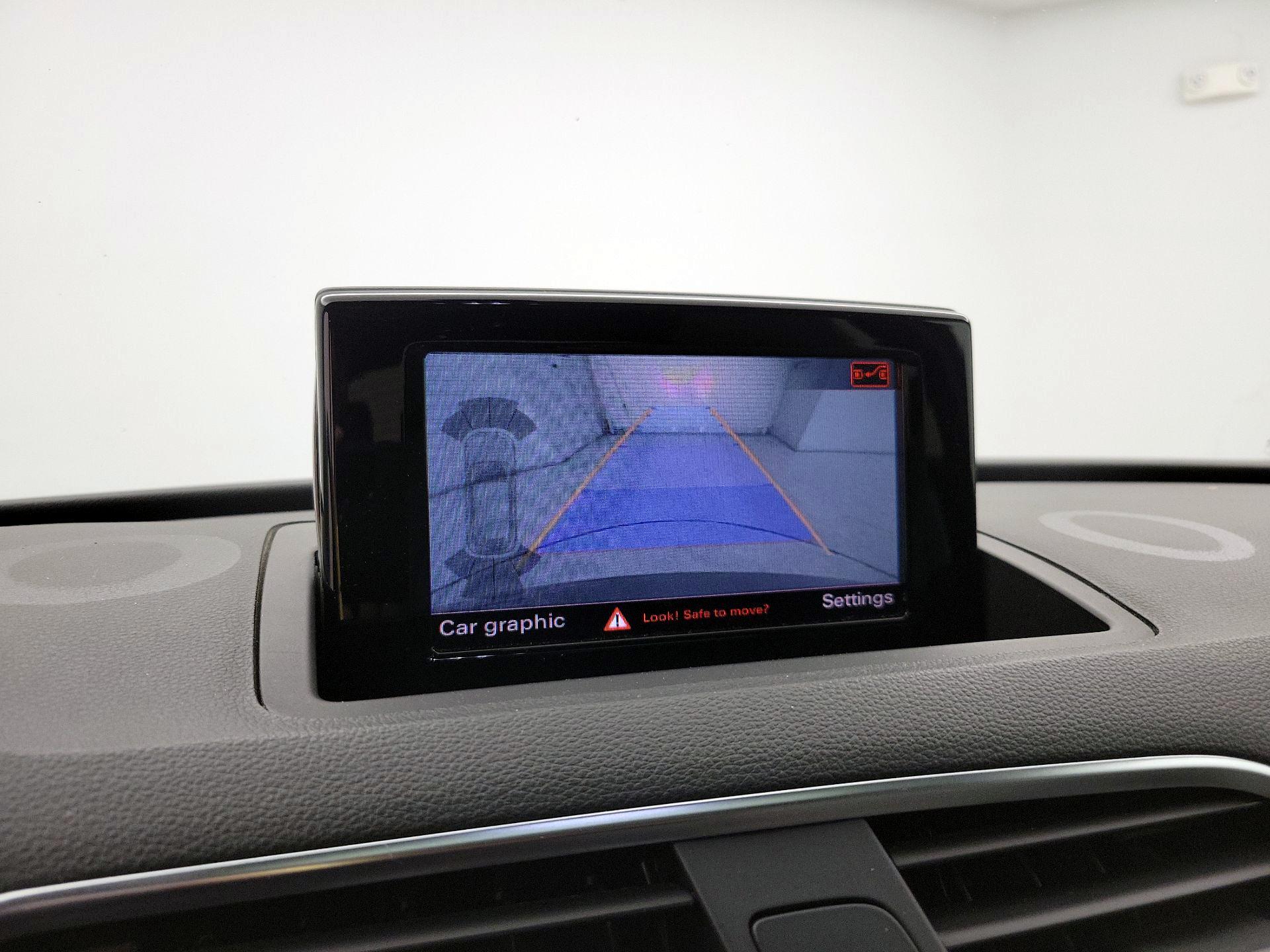 Thumbnail: 2018 Audi Q3 - 14