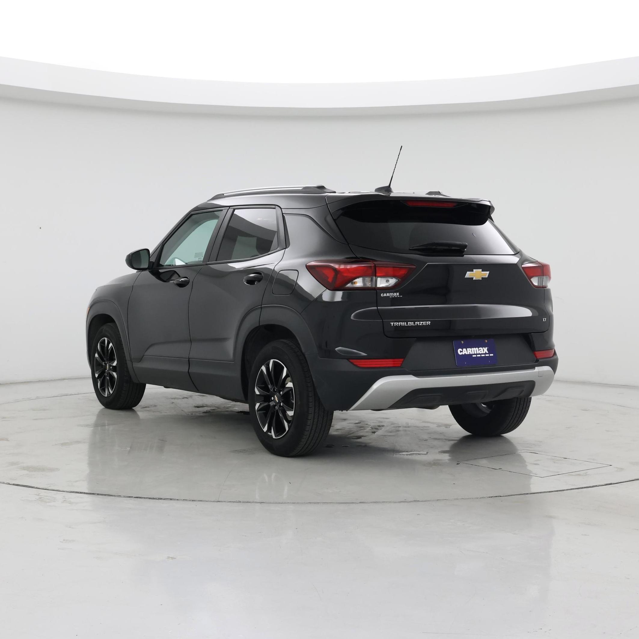 Thumbnail: 2023 Chevrolet TrailBlazer - 2