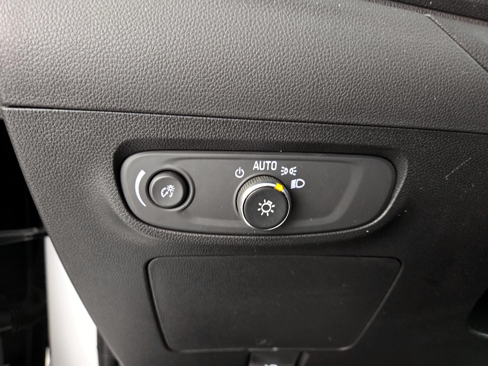 Thumbnail: 2024 Buick Encore GX - 13