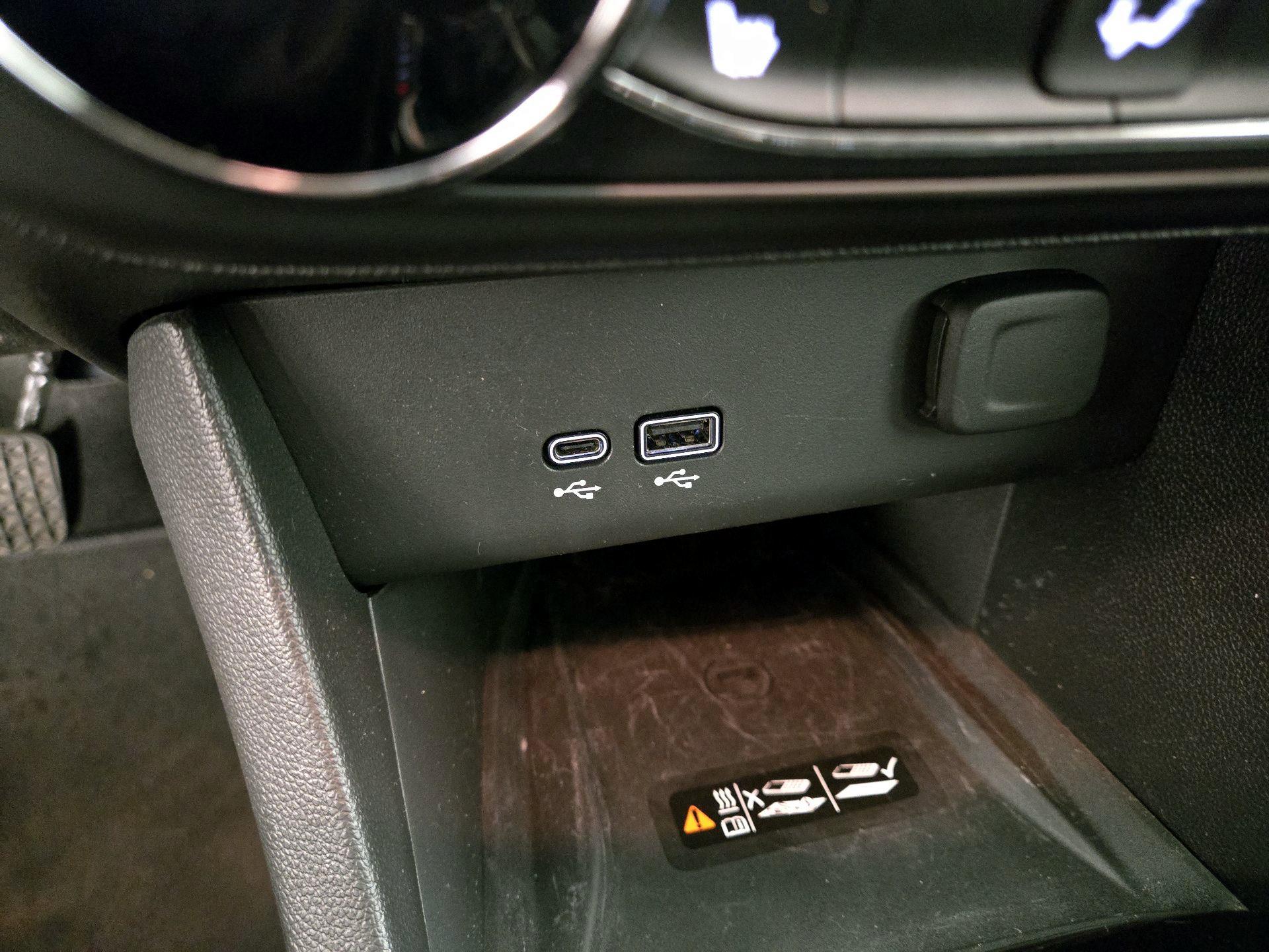 Thumbnail: 2024 Buick Encore GX - 18