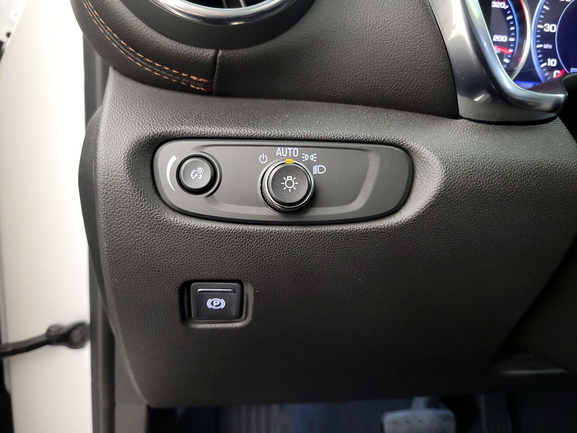 Thumbnail: 2022 Chevrolet Blazer - 13