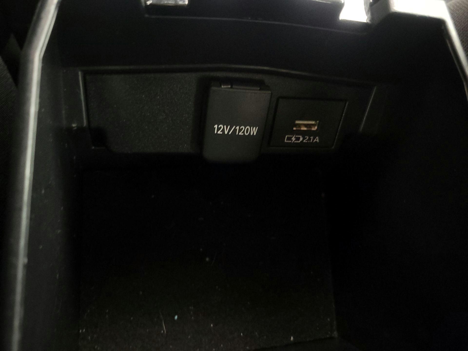 Thumbnail: 2020 Toyota Corolla - 18