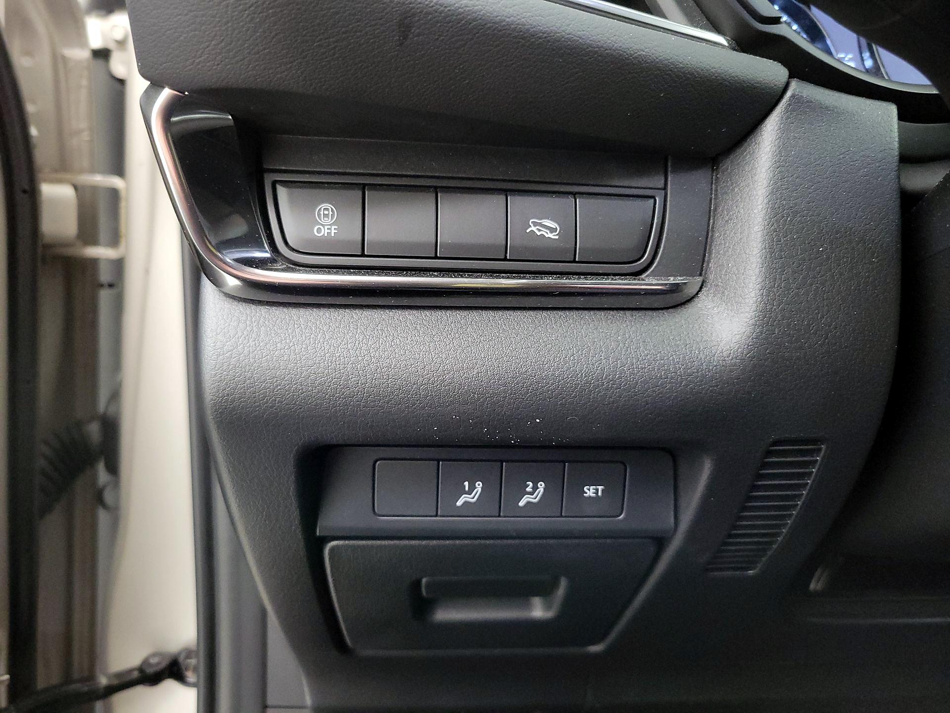 Thumbnail: 2023 Mazda CX-30 - 13