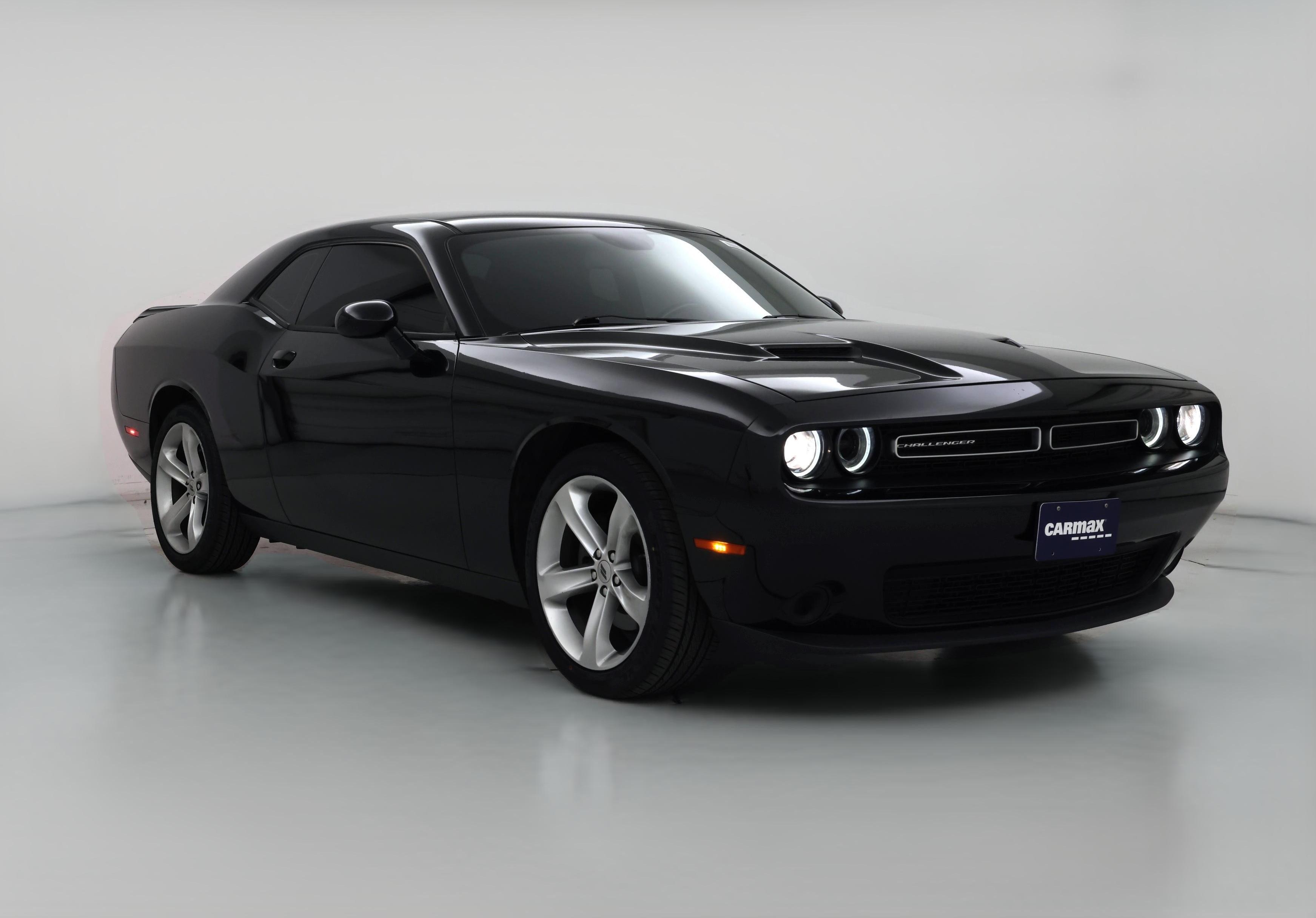 Thumbnail: 2018 Dodge Challenger - 1