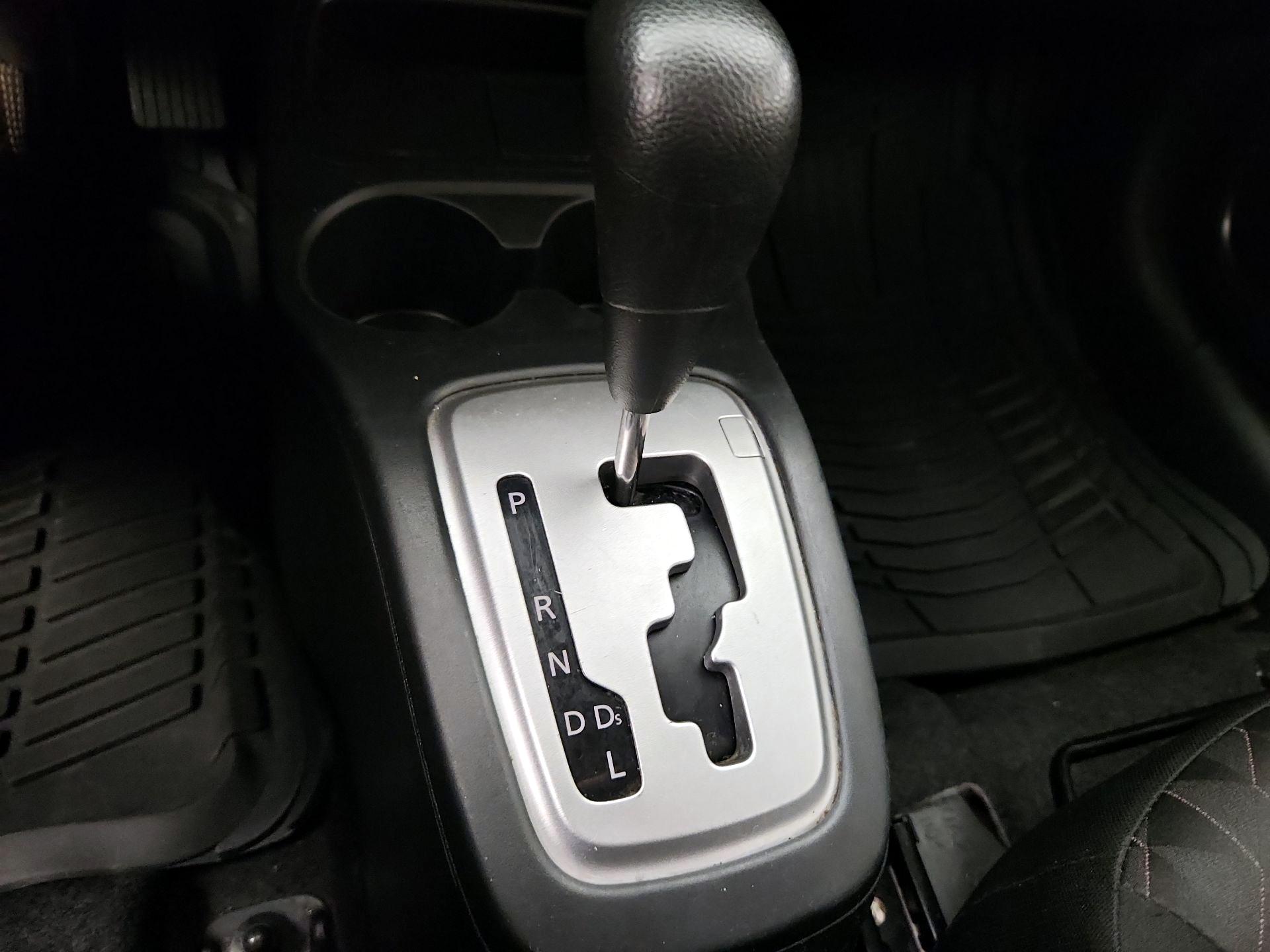 Thumbnail: 2021 Mitsubishi Mirage - 17