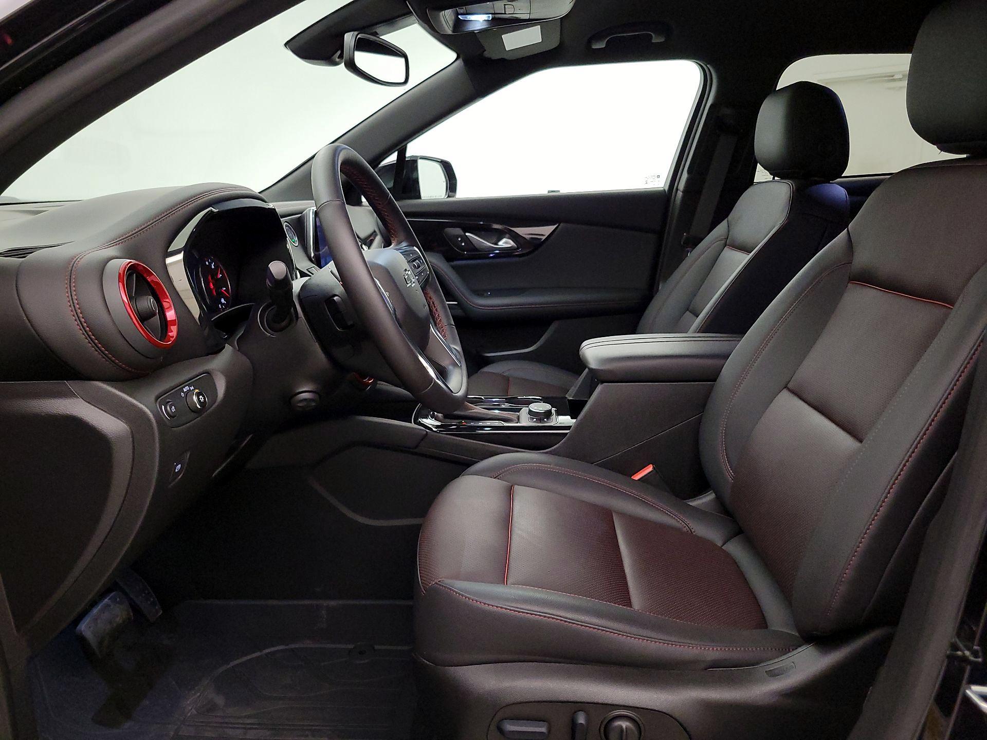 Thumbnail: 2022 Chevrolet Blazer - 11