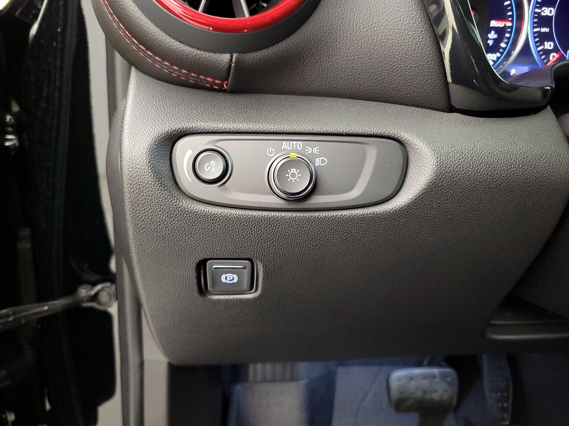 Thumbnail: 2022 Chevrolet Blazer - 13