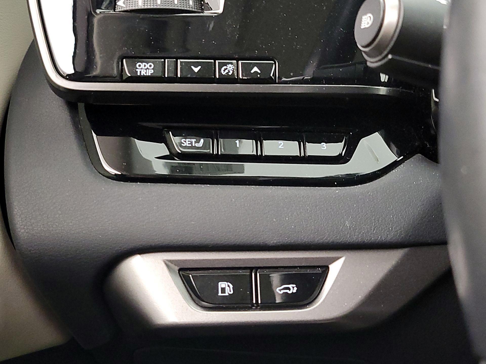 Thumbnail: 2024 Lexus RX - 13