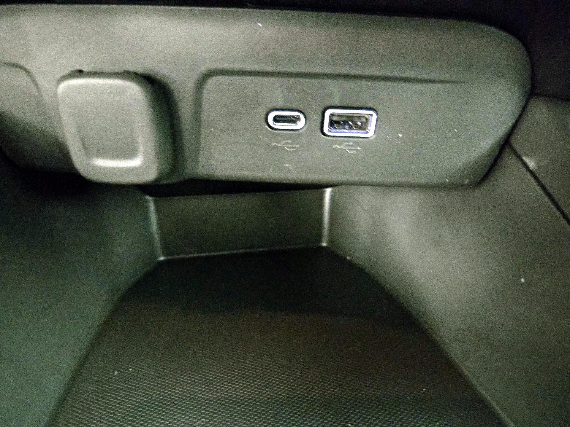 Thumbnail: 2025 Chevrolet Trax - 18