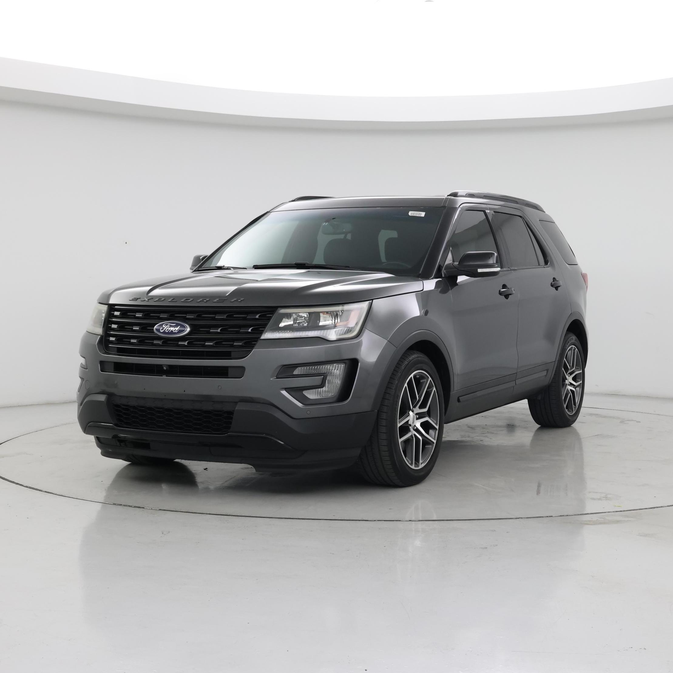 Thumbnail: 2016 Ford Explorer - 4