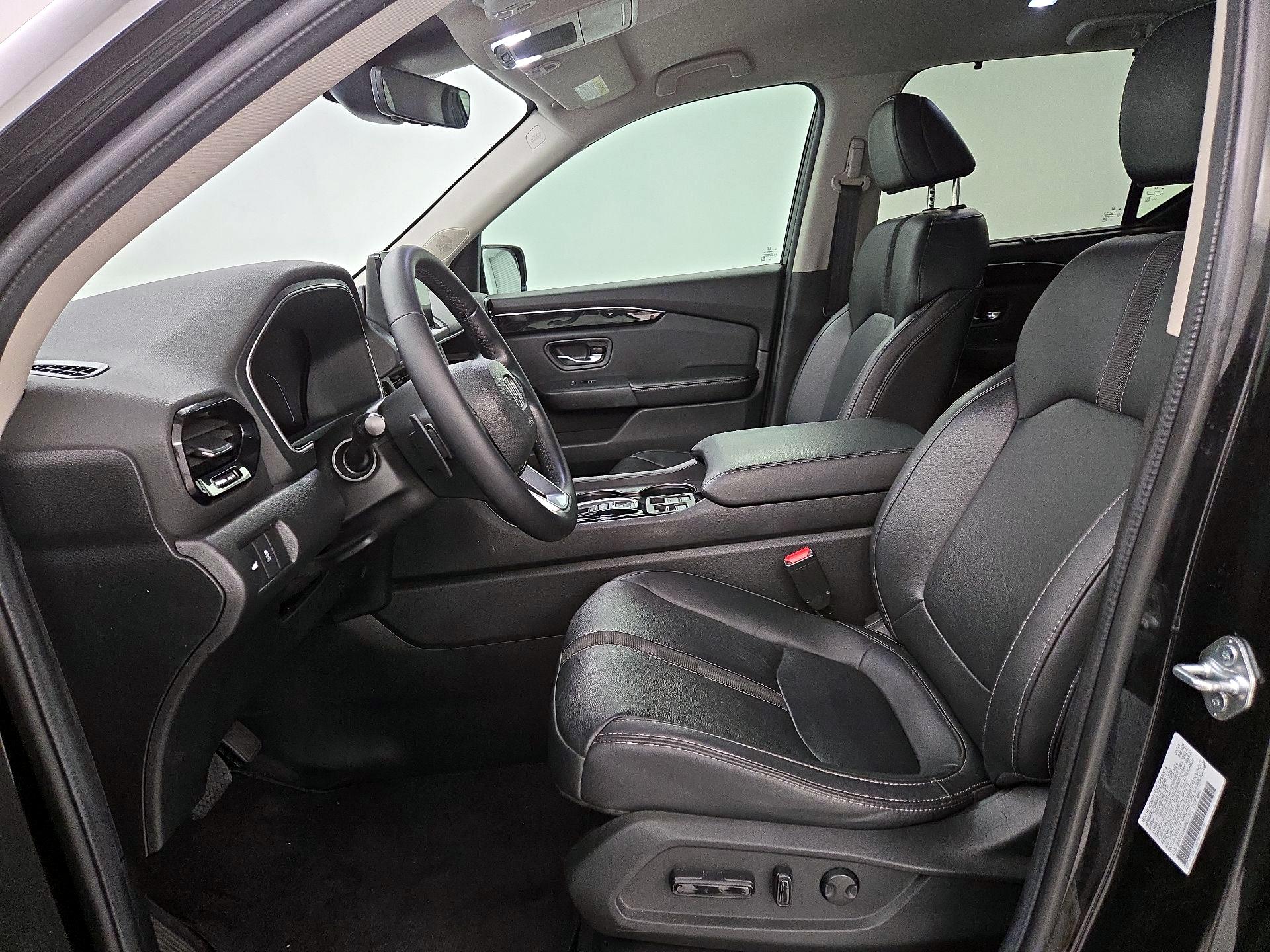 Thumbnail: 2024 Honda Pilot - 11