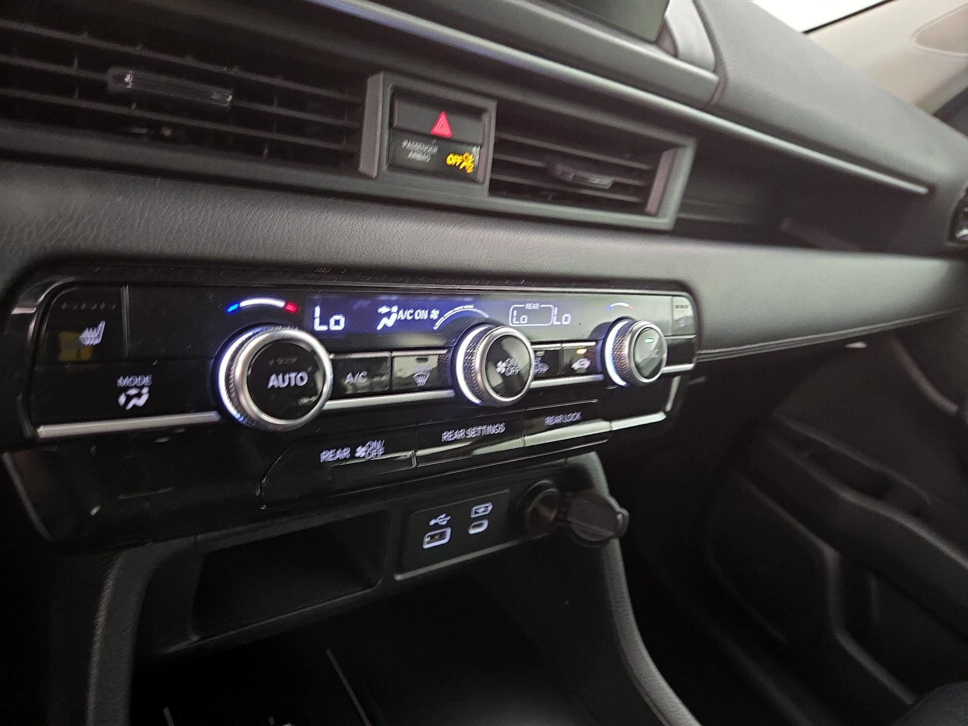 Thumbnail: 2024 Honda Pilot - 16