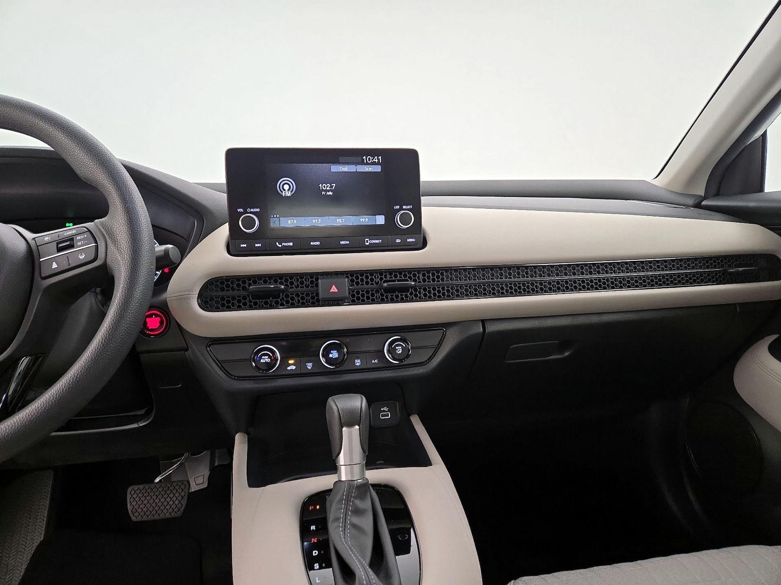 2023 Honda HR-V LX - Photo 10