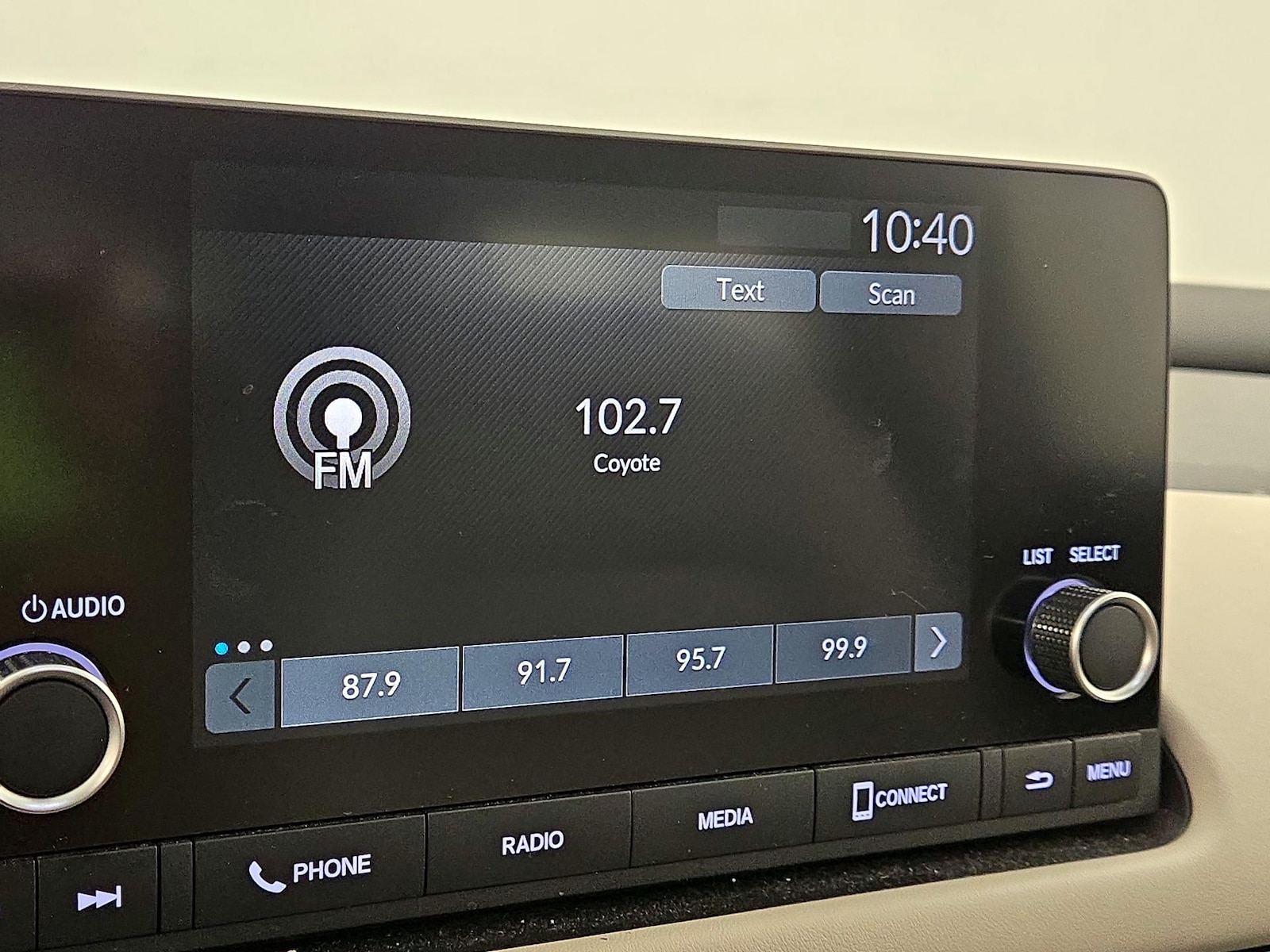 2023 Honda HR-V LX - Photo 16