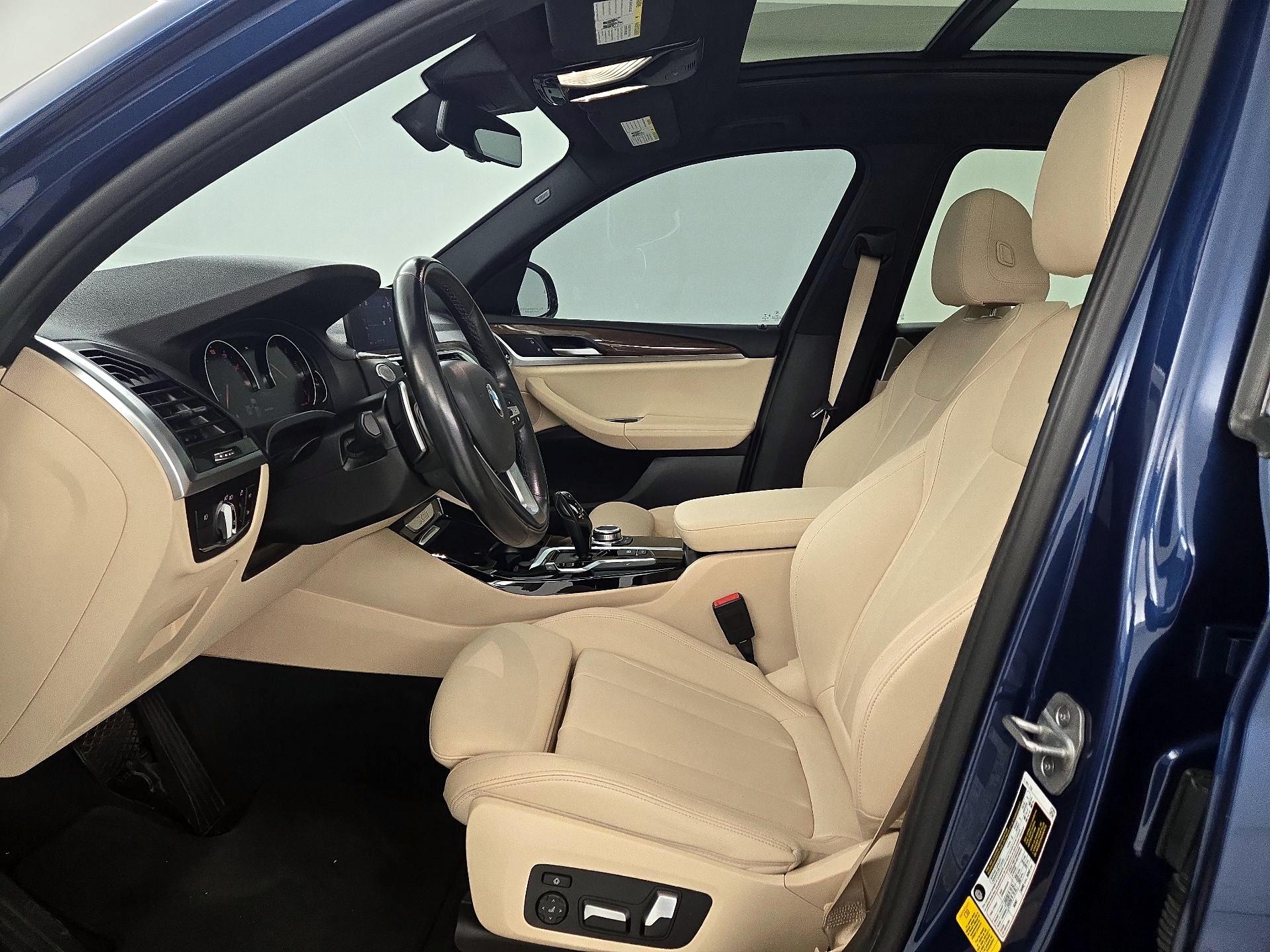 Thumbnail: 2021 BMW X3 - 11