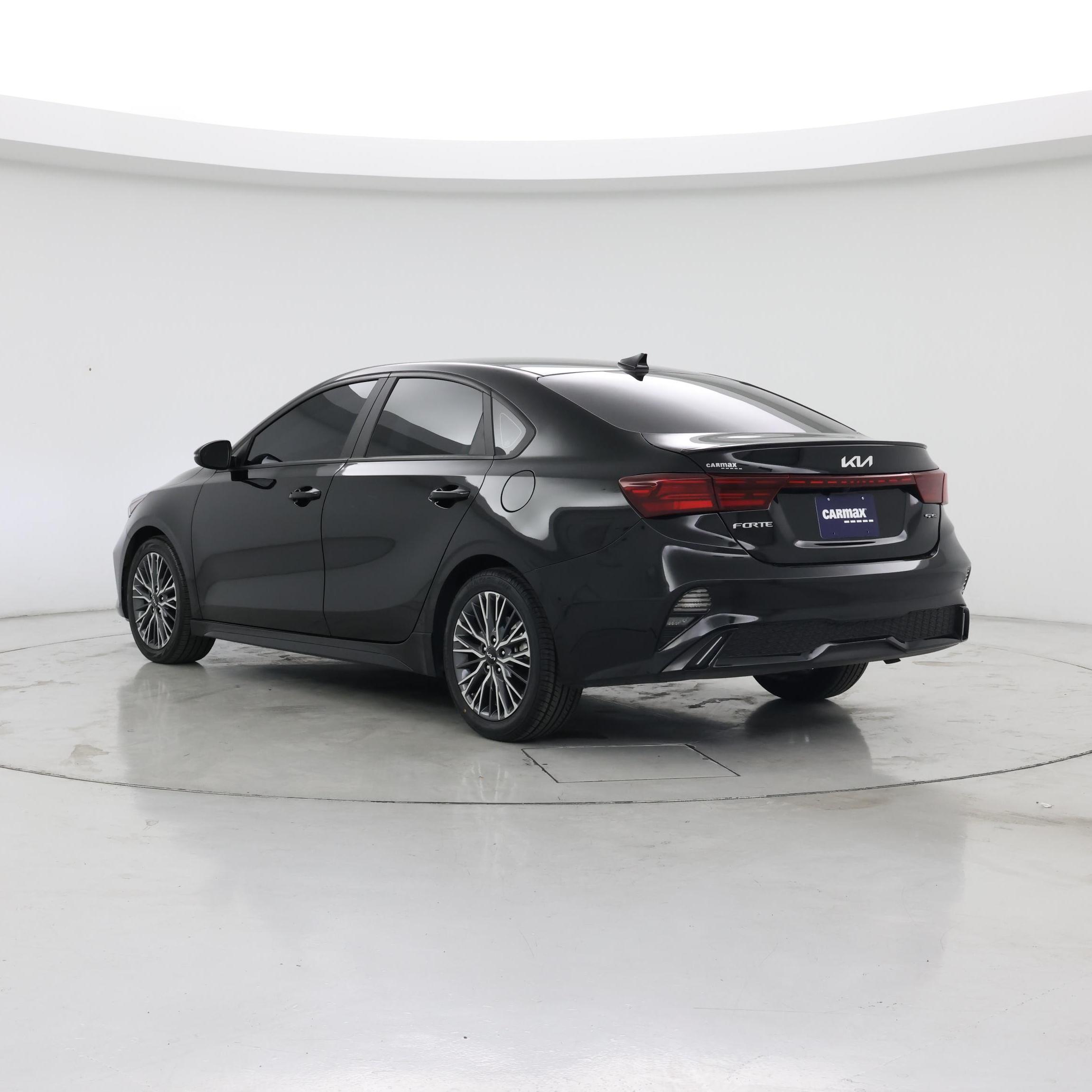 Thumbnail: 2023 Kia Forte - 2