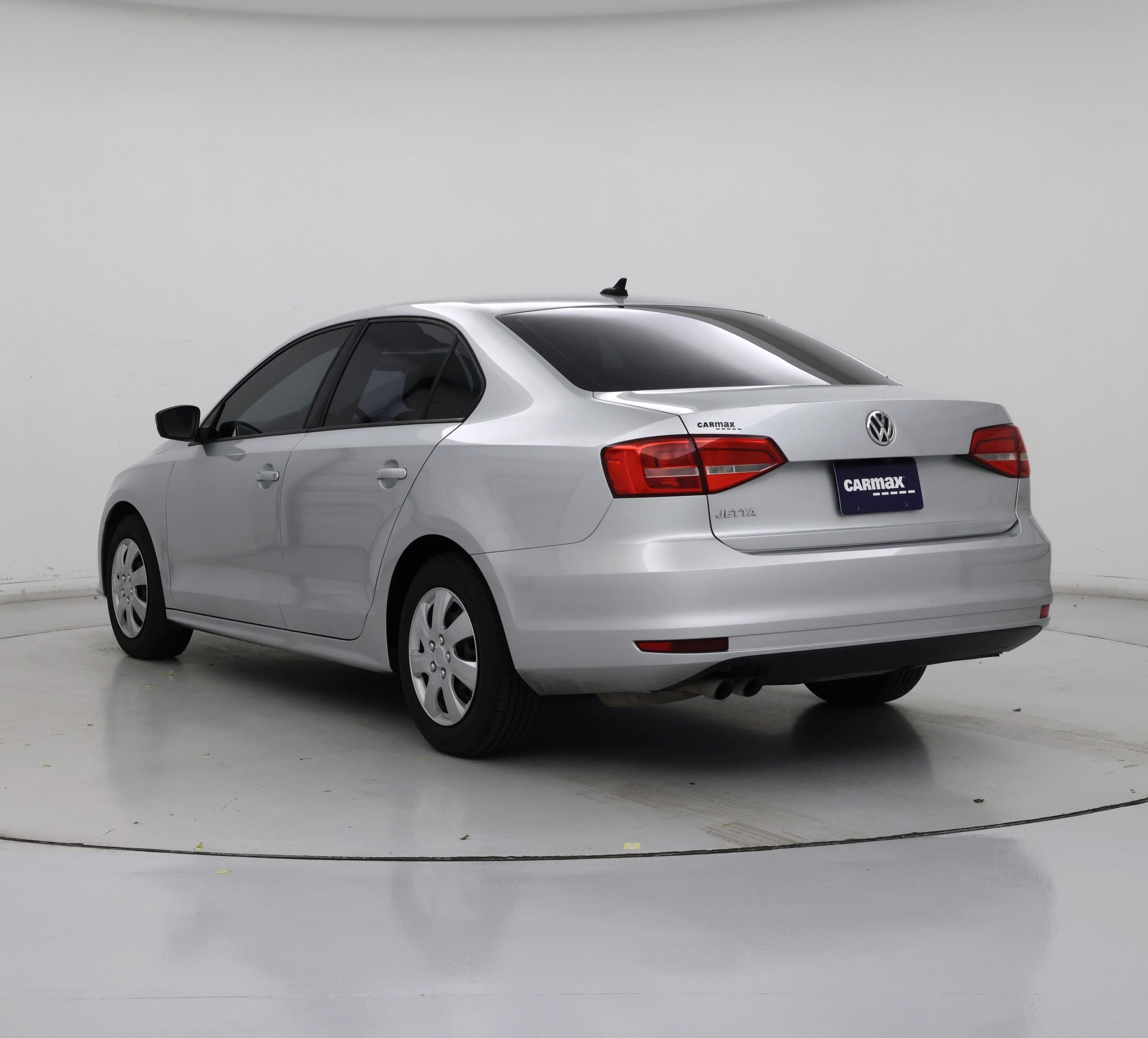 Thumbnail: 2015 Volkswagen Jetta - 2