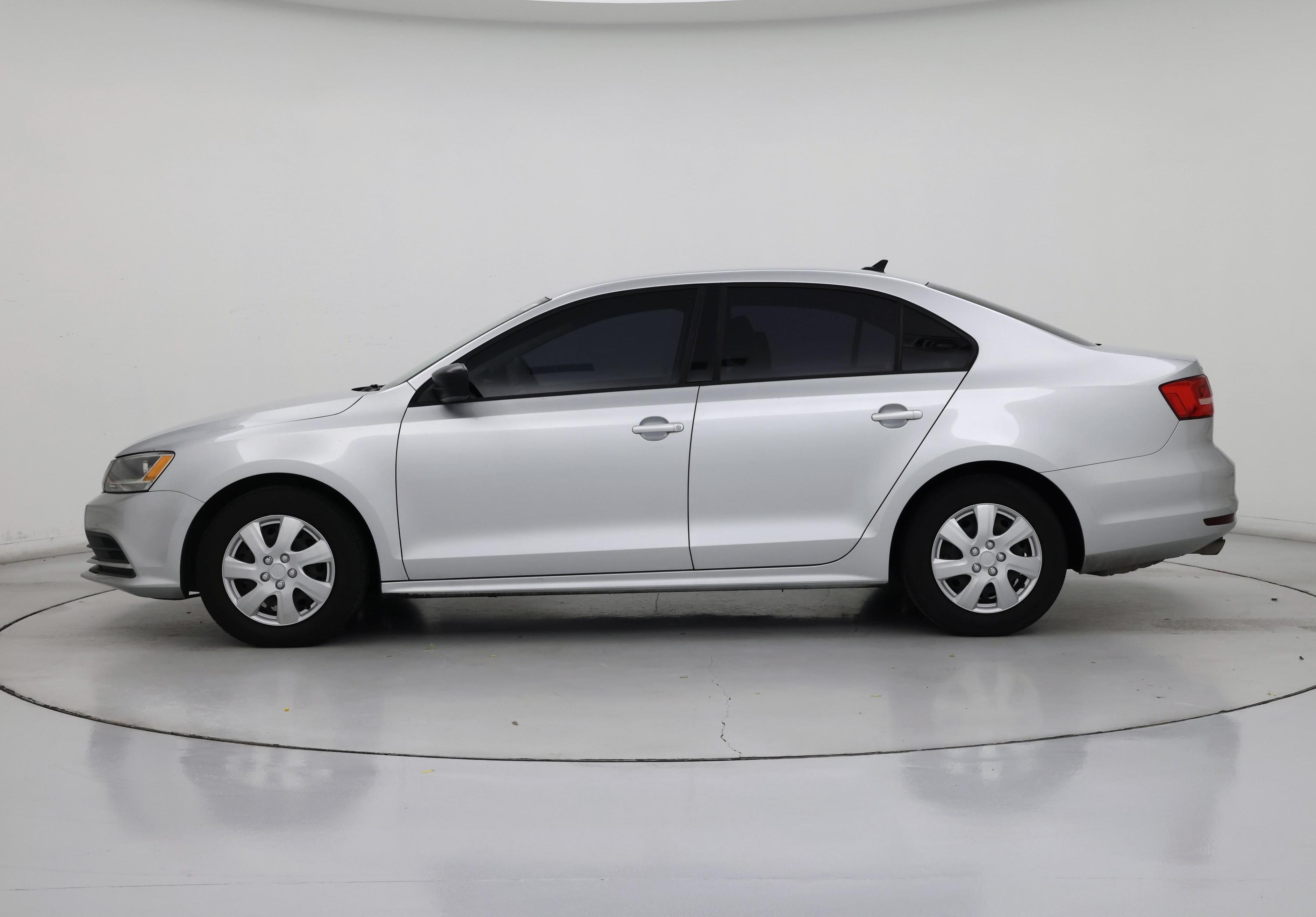 Thumbnail: 2015 Volkswagen Jetta - 3