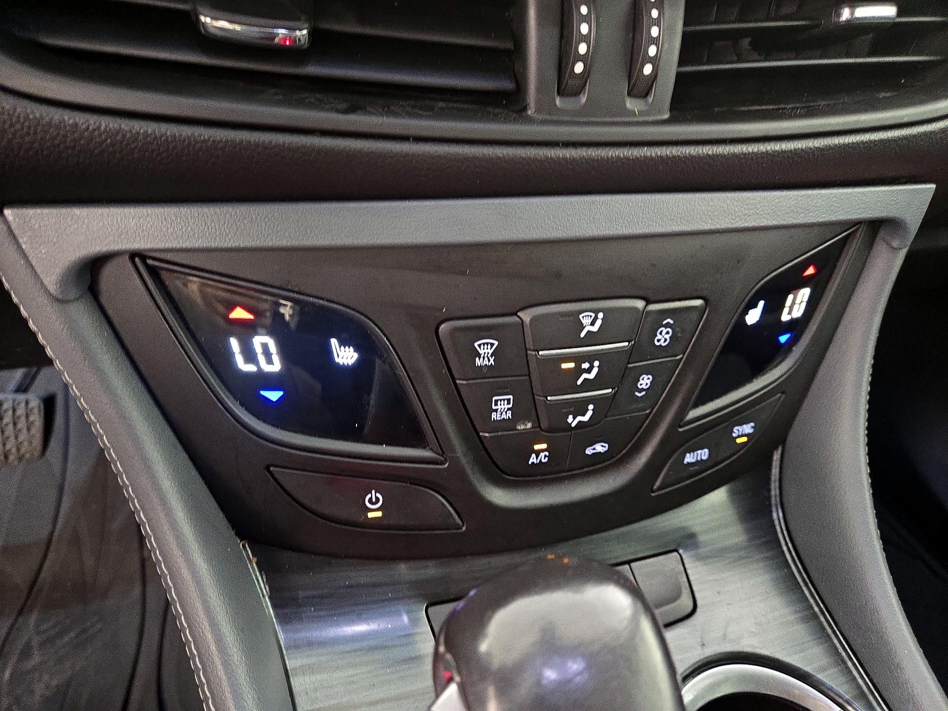 Thumbnail: 2020 Buick Envision - 17