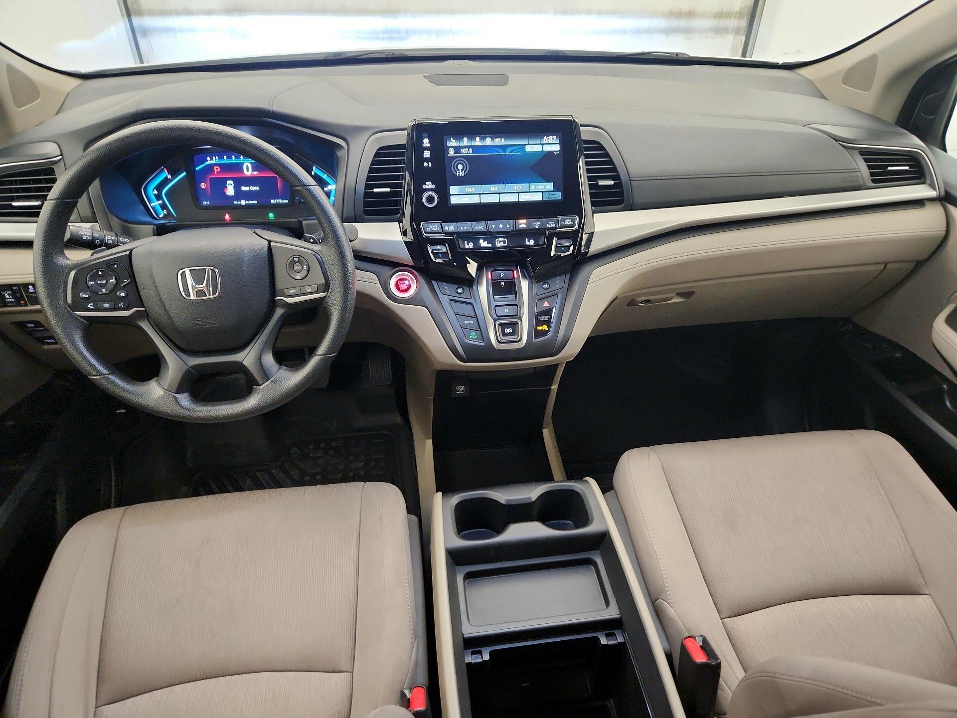Thumbnail: 2018 Honda Odyssey - 9