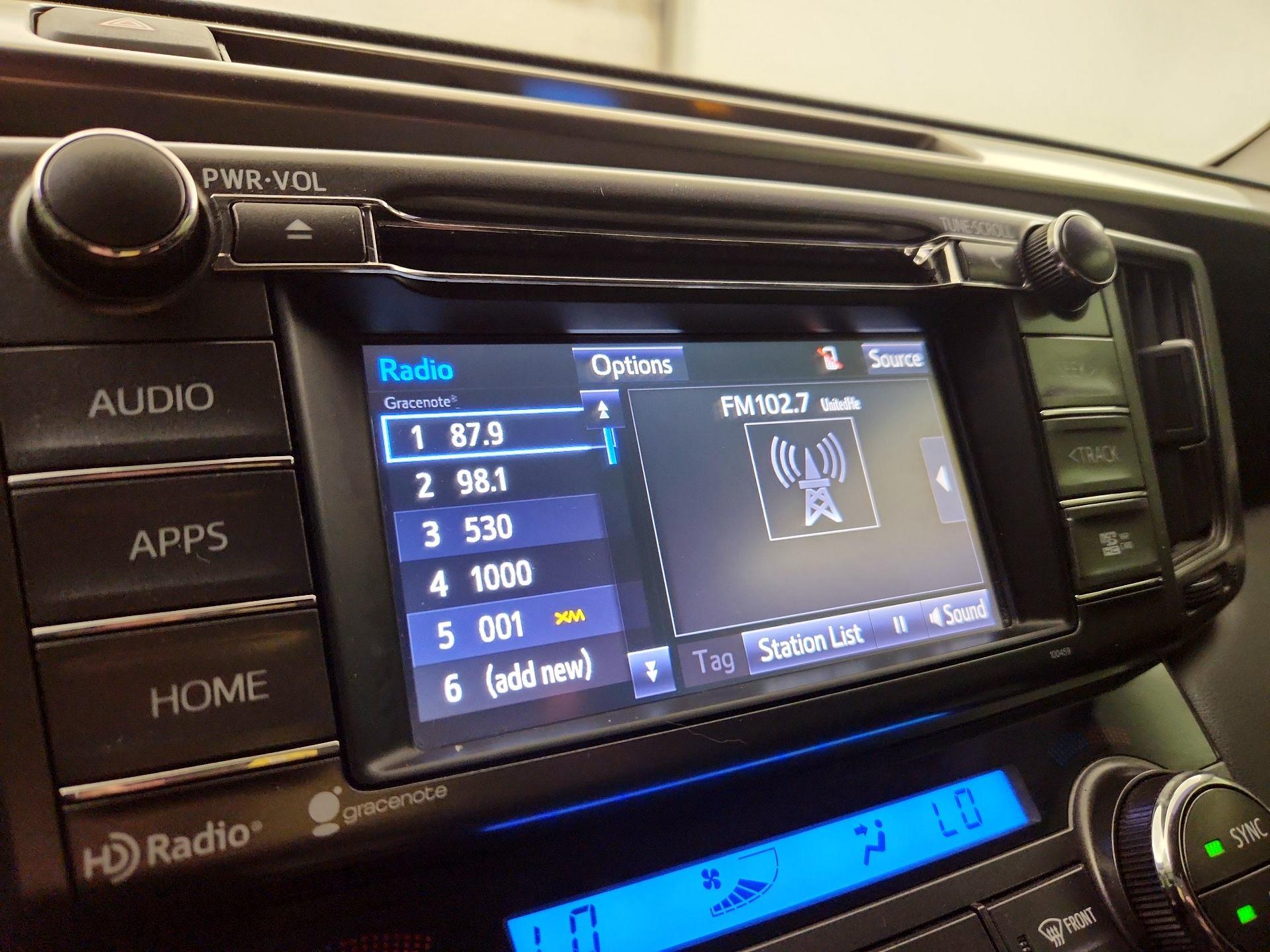 Thumbnail: 2014 Toyota RAV4 - 15