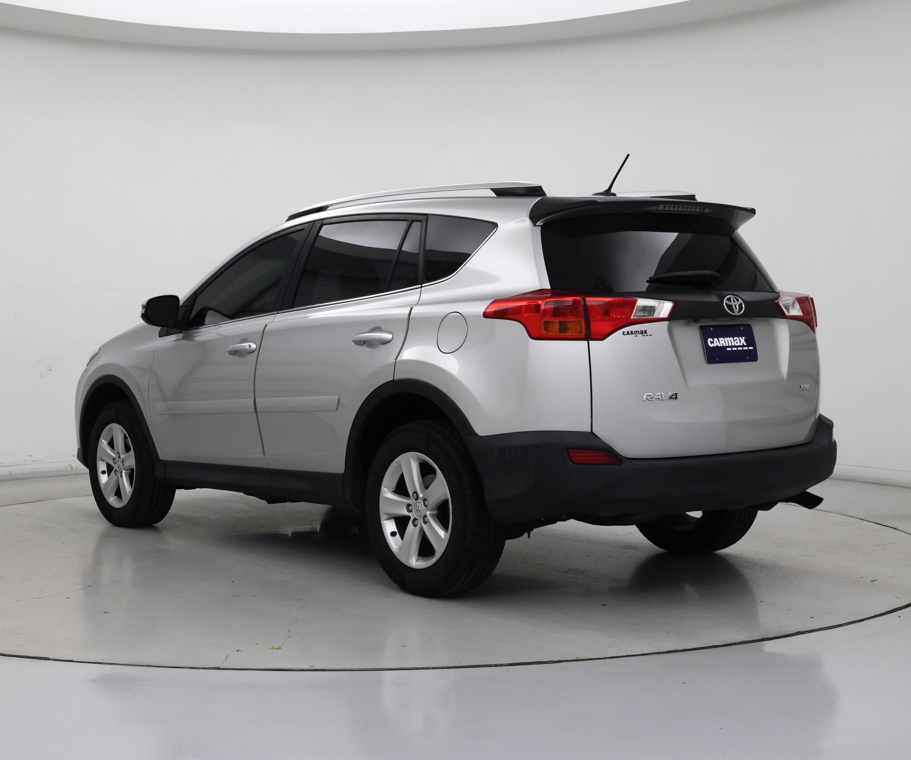Thumbnail: 2014 Toyota RAV4 - 2