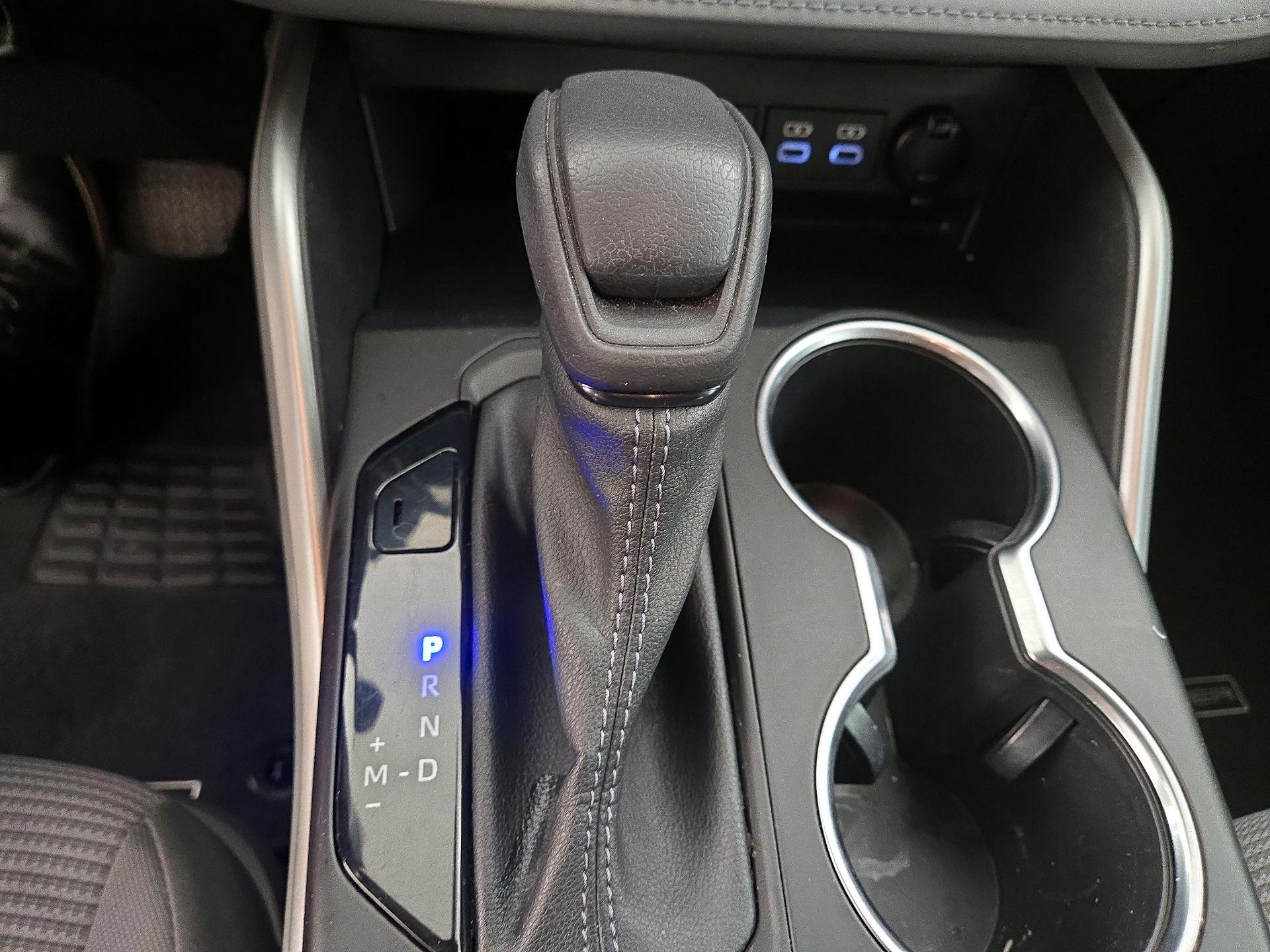 Thumbnail: 2023 Toyota Highlander - 17