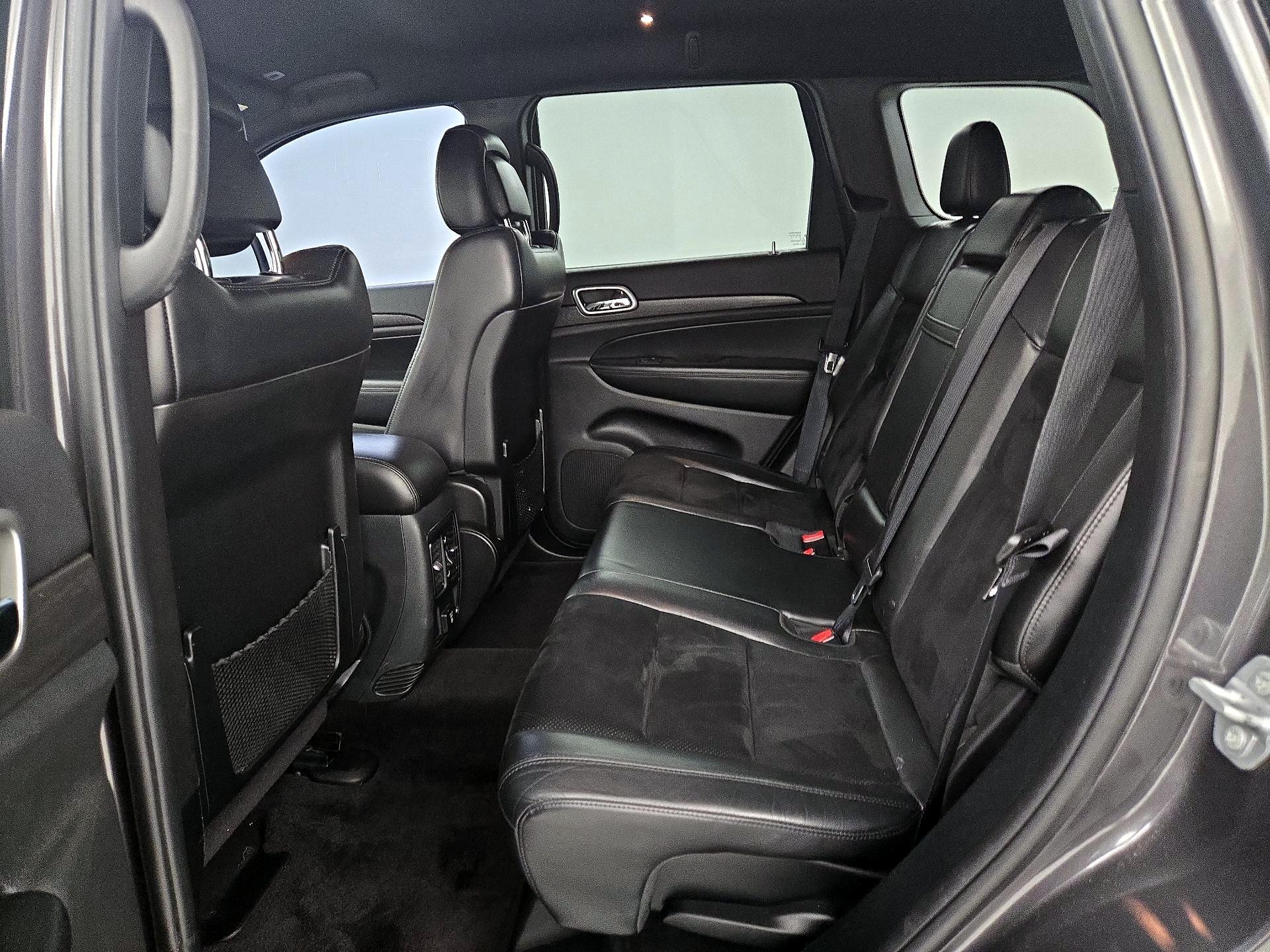 Thumbnail: 2018 Jeep Grand Cherokee - 20