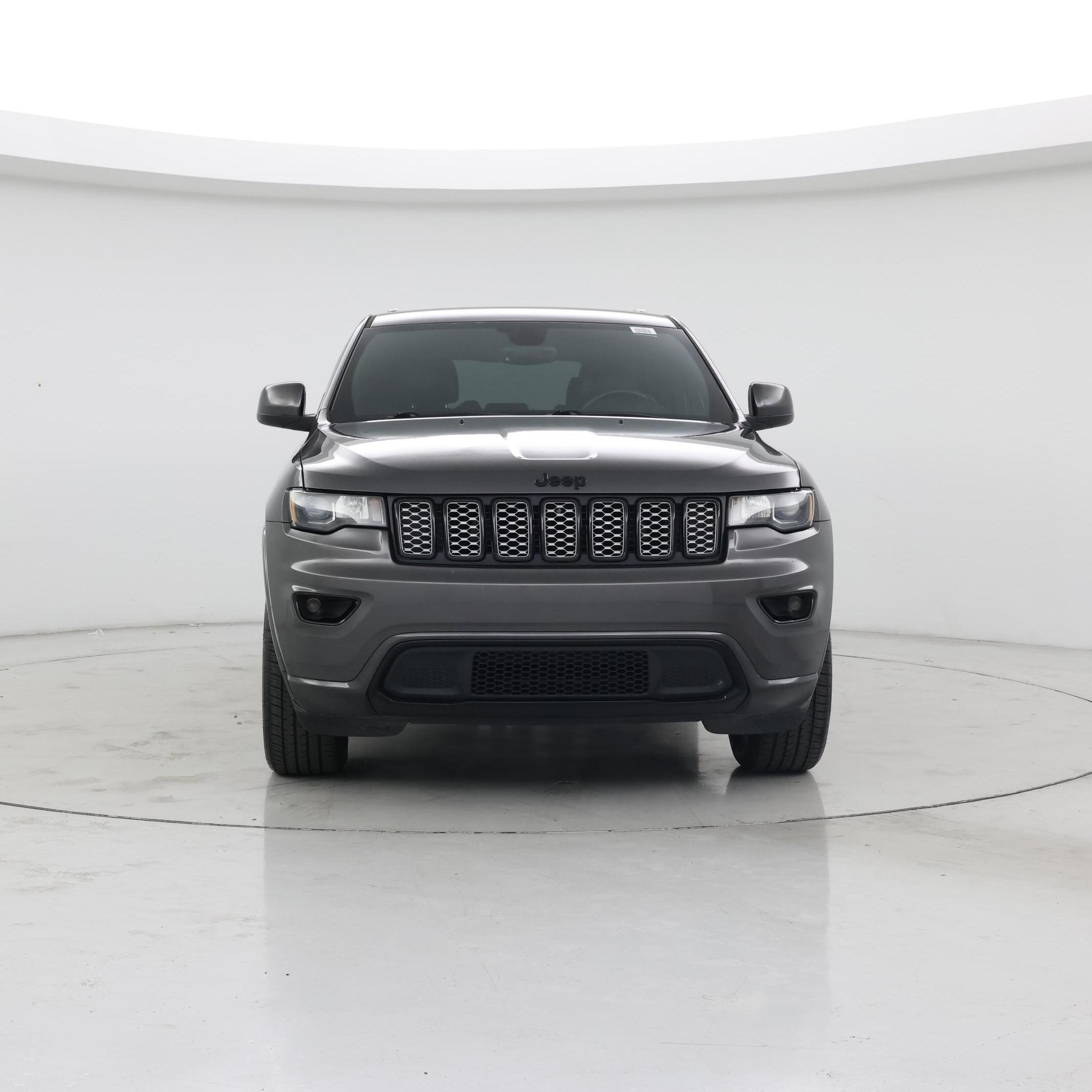 Thumbnail: 2018 Jeep Grand Cherokee - 5