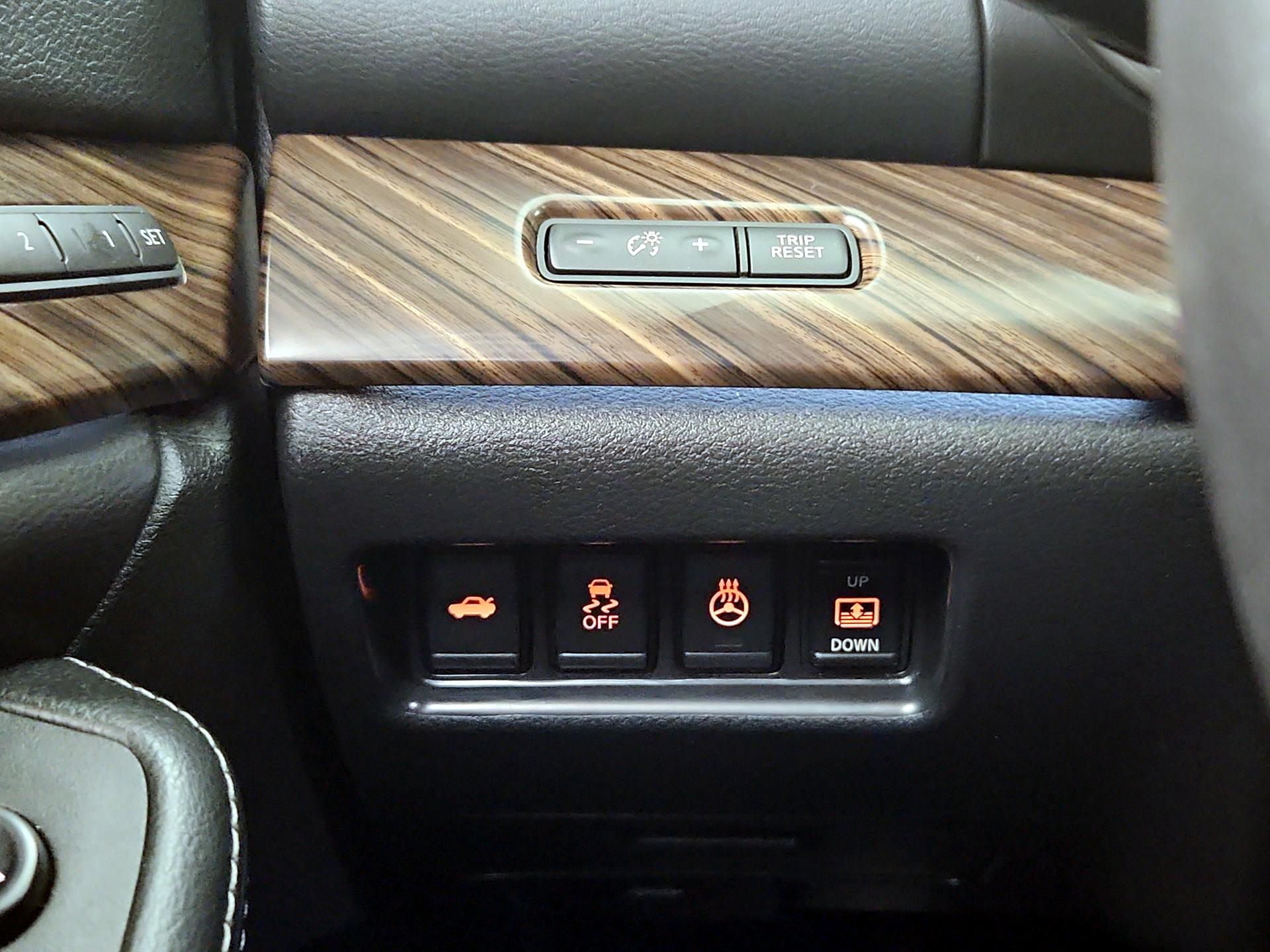 Thumbnail: 2018 Nissan Maxima - 13