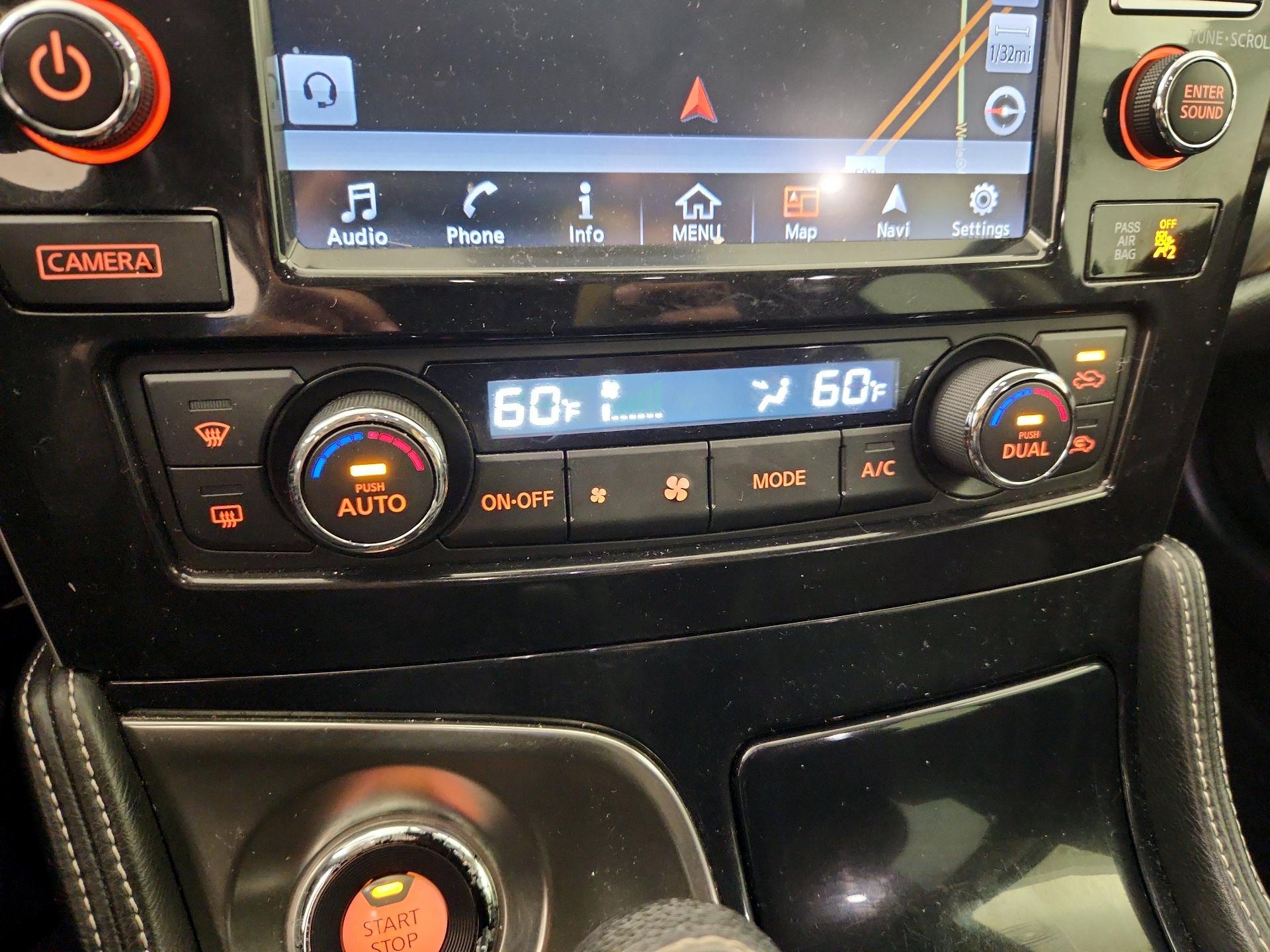 Thumbnail: 2018 Nissan Maxima - 17