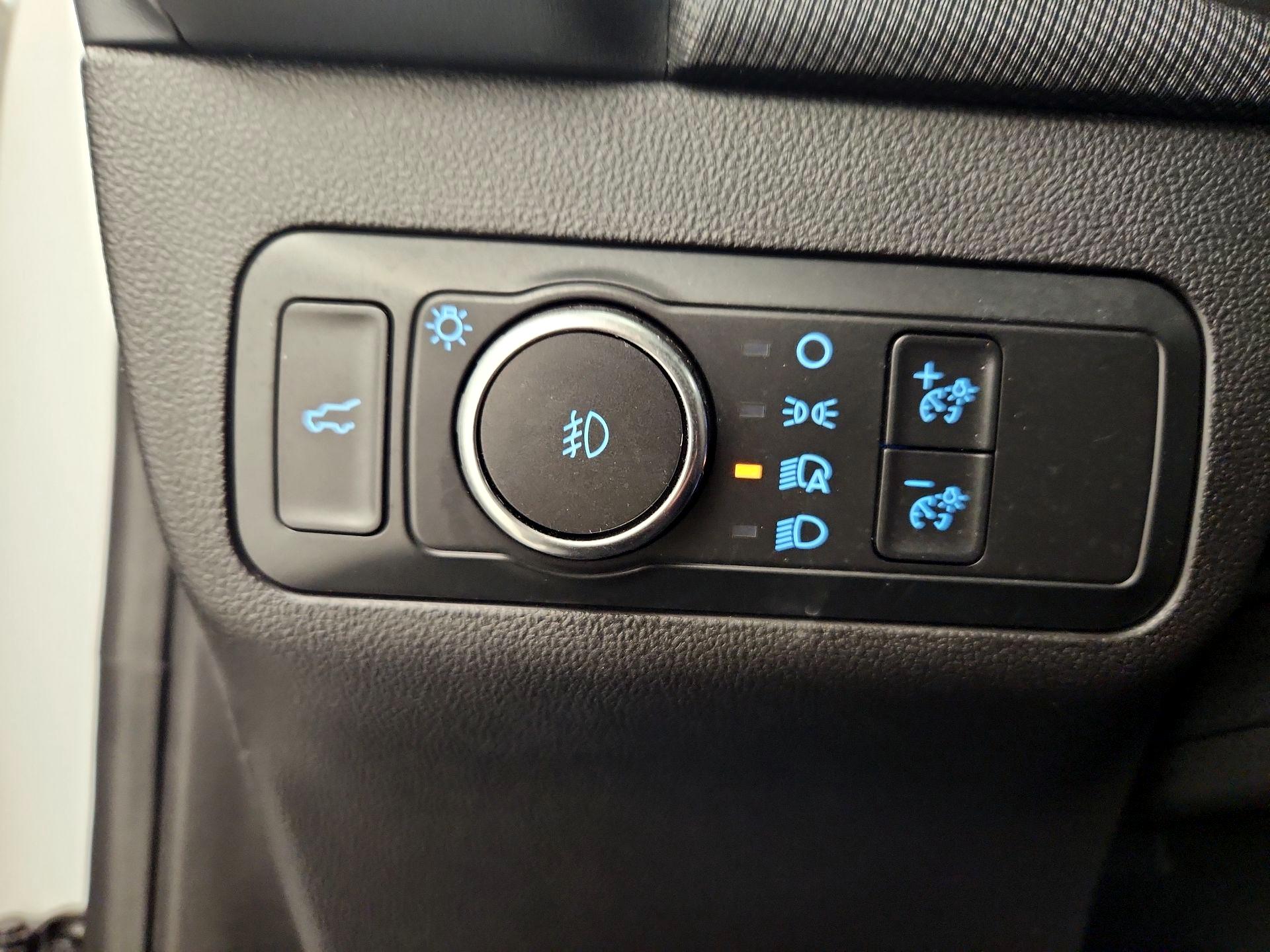 Thumbnail: 2022 Ford Bronco Sport - 13