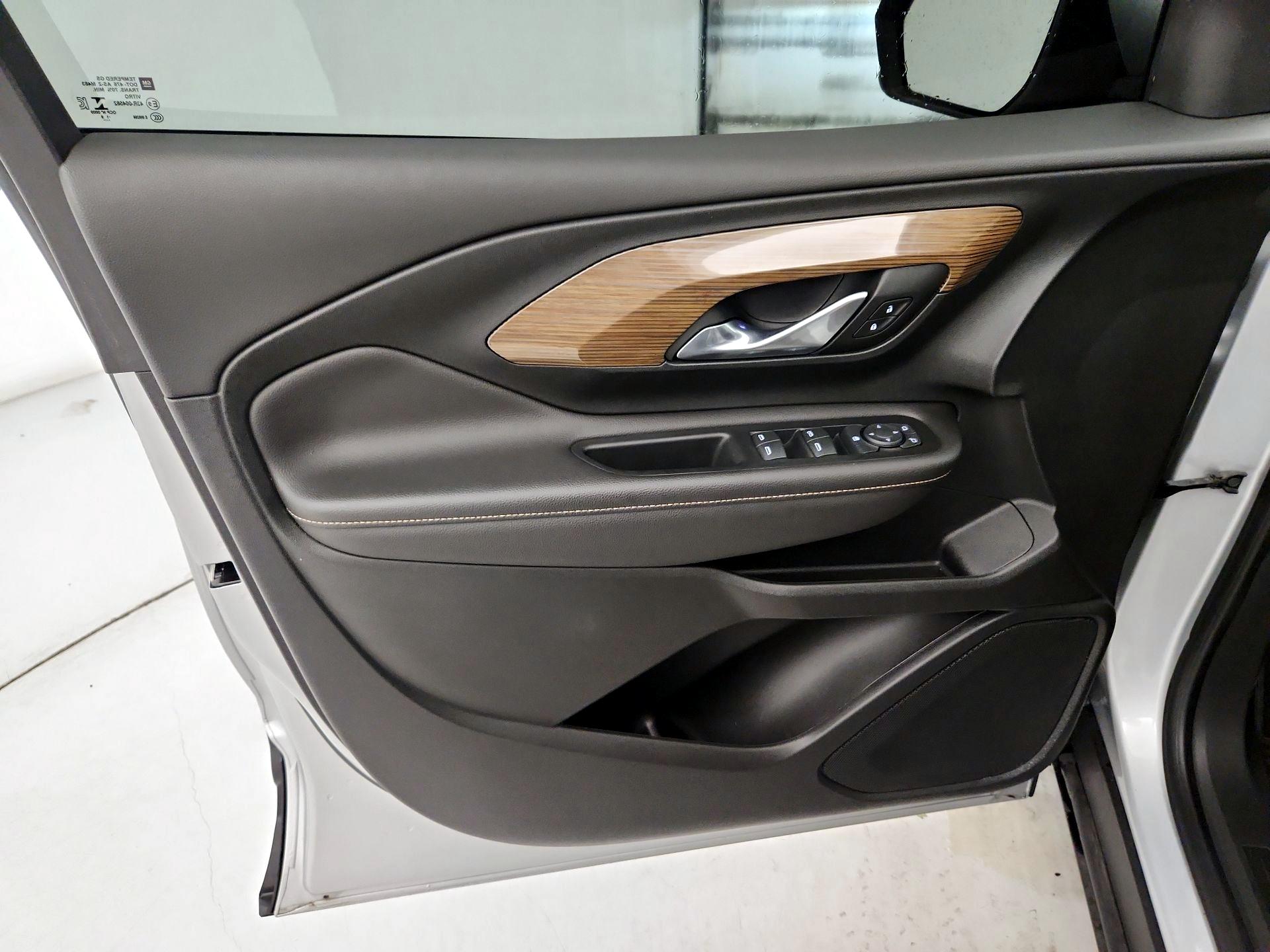 Thumbnail: 2020 GMC Terrain - 12