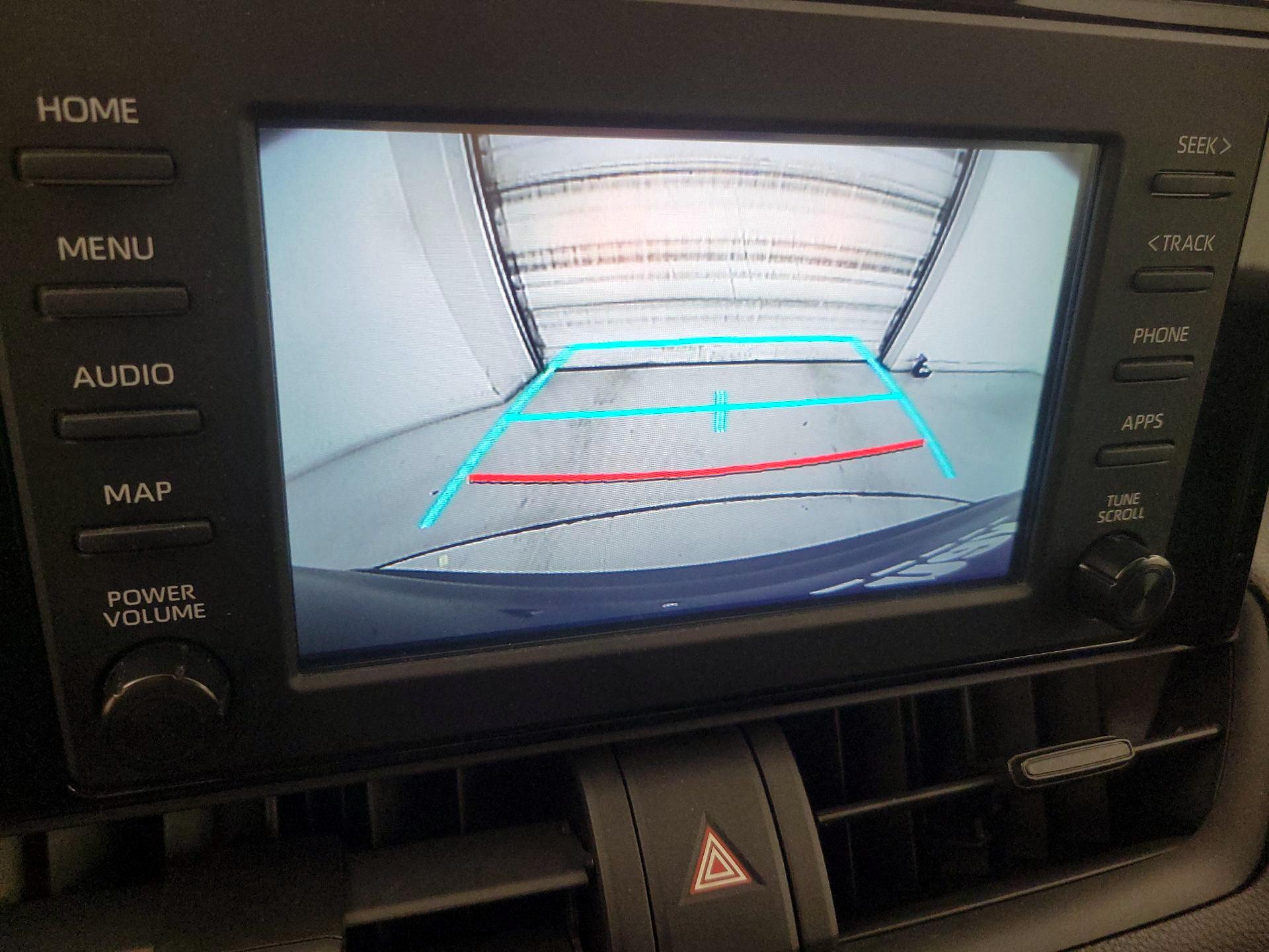 Thumbnail: 2019 Toyota RAV4 - 14