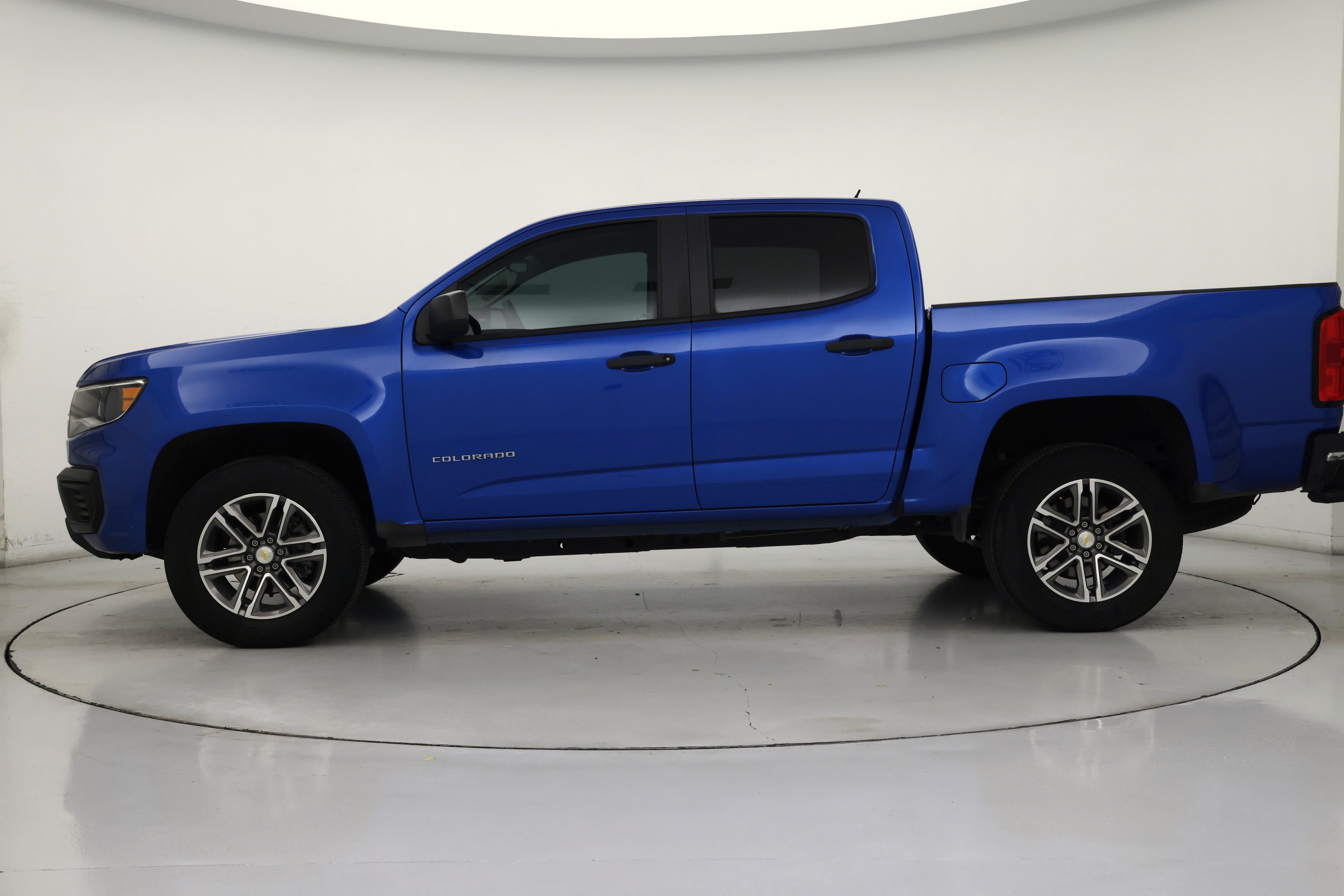 Thumbnail: 2021 Chevrolet Colorado - 3