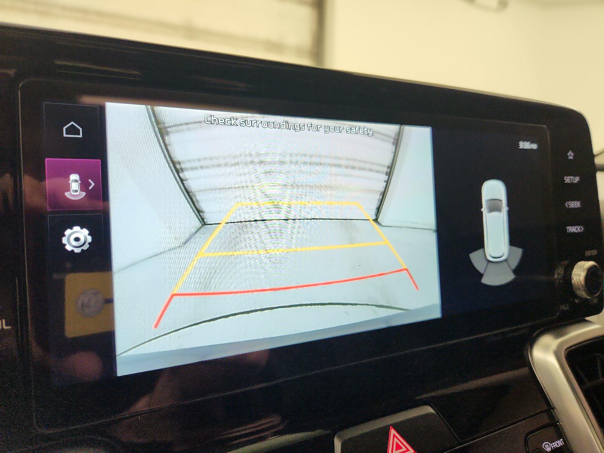 Thumbnail: 2023 Kia Sorento - 15