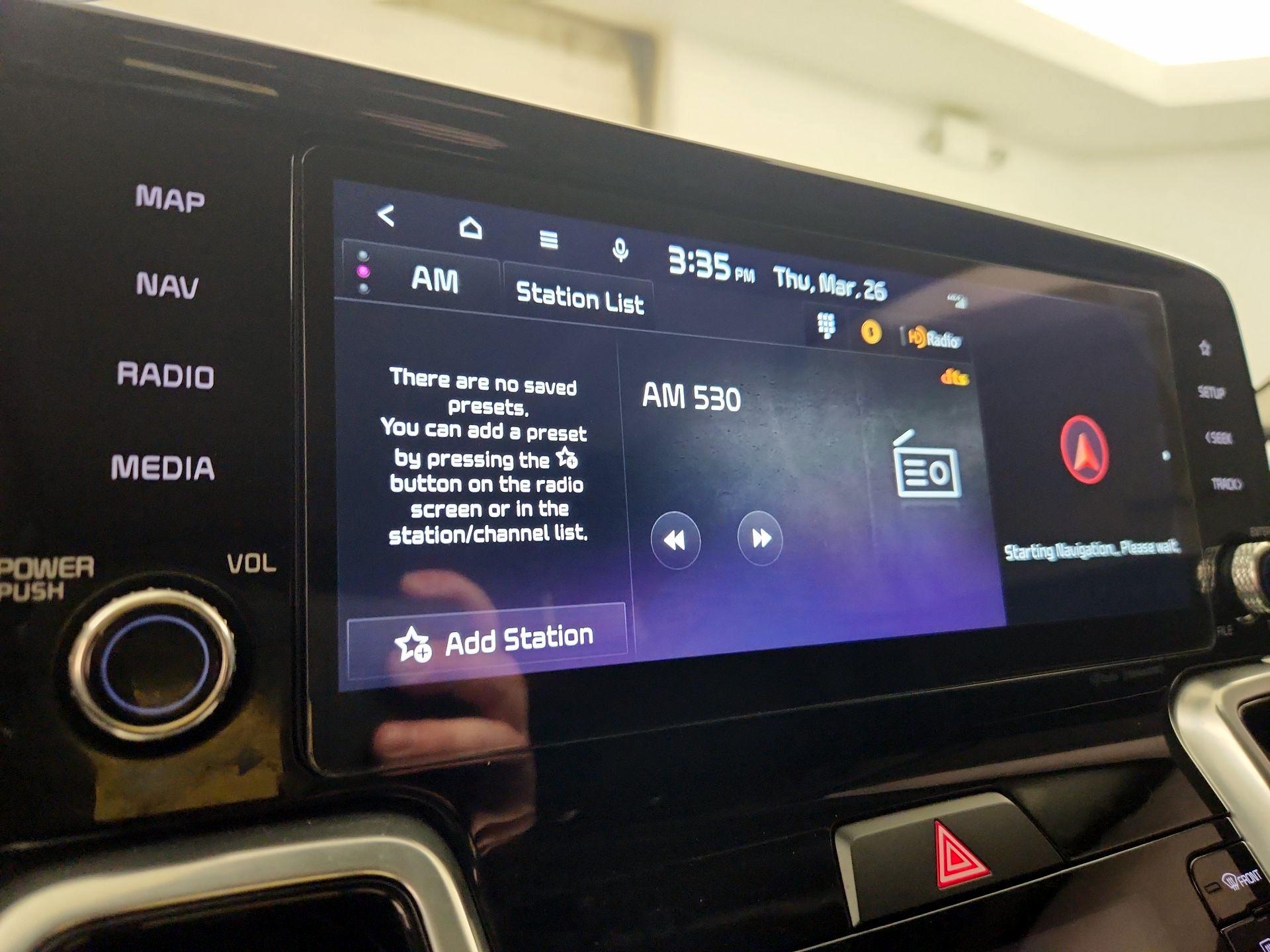 Thumbnail: 2023 Kia Sorento - 16