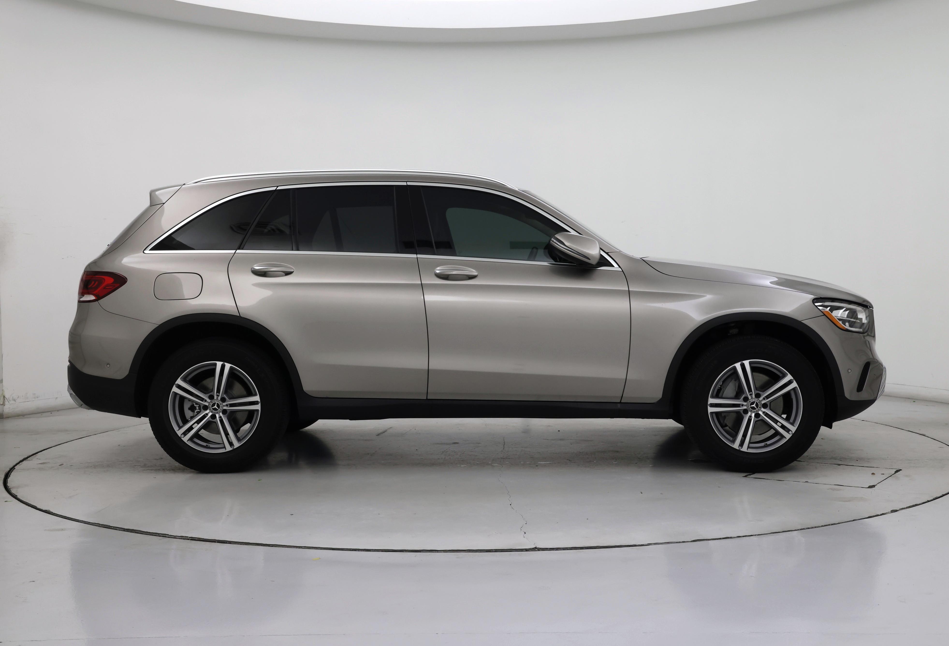 Thumbnail: 2022 Mercedes-Benz GLC - 7