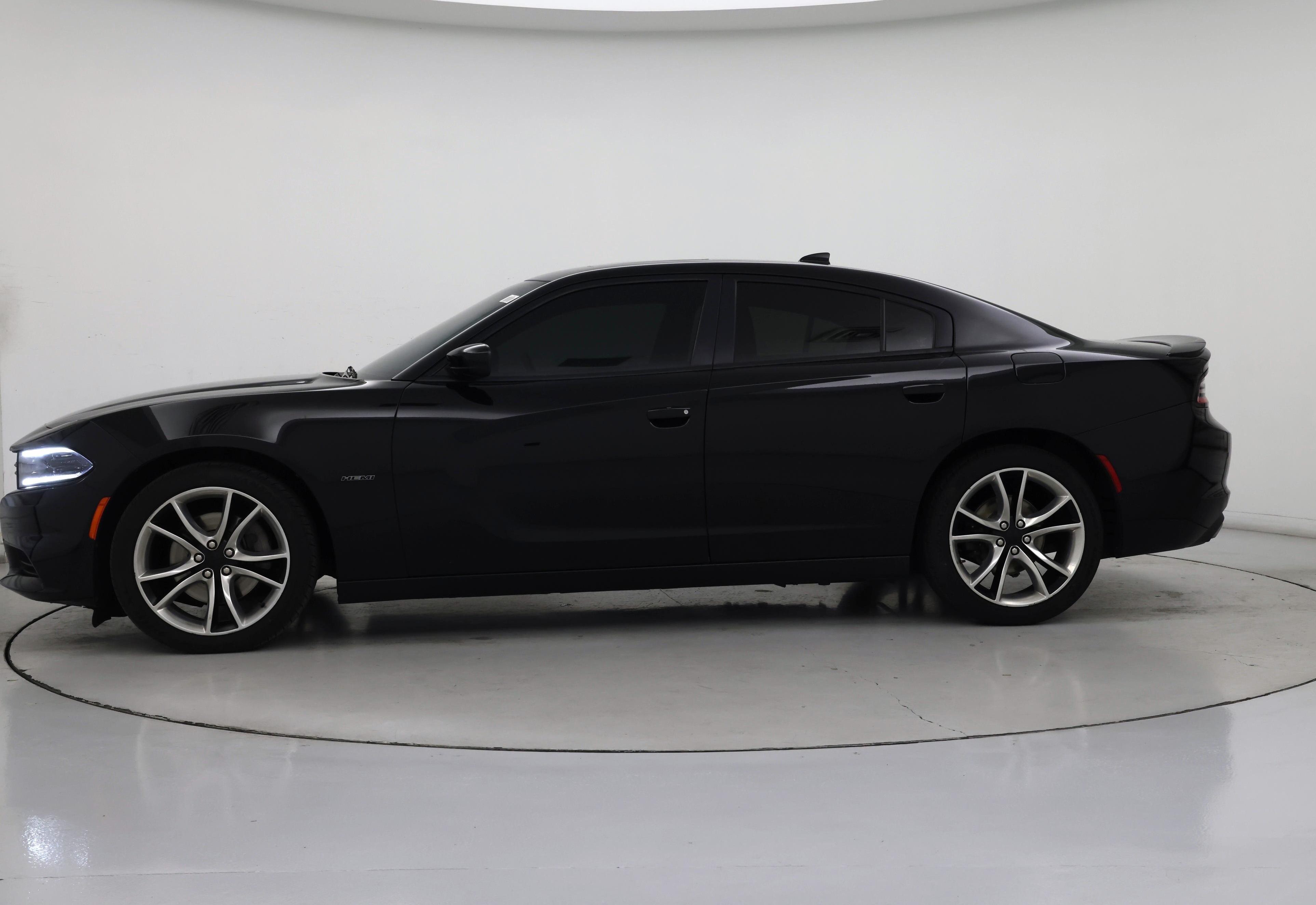 Thumbnail: 2016 Dodge Charger - 3