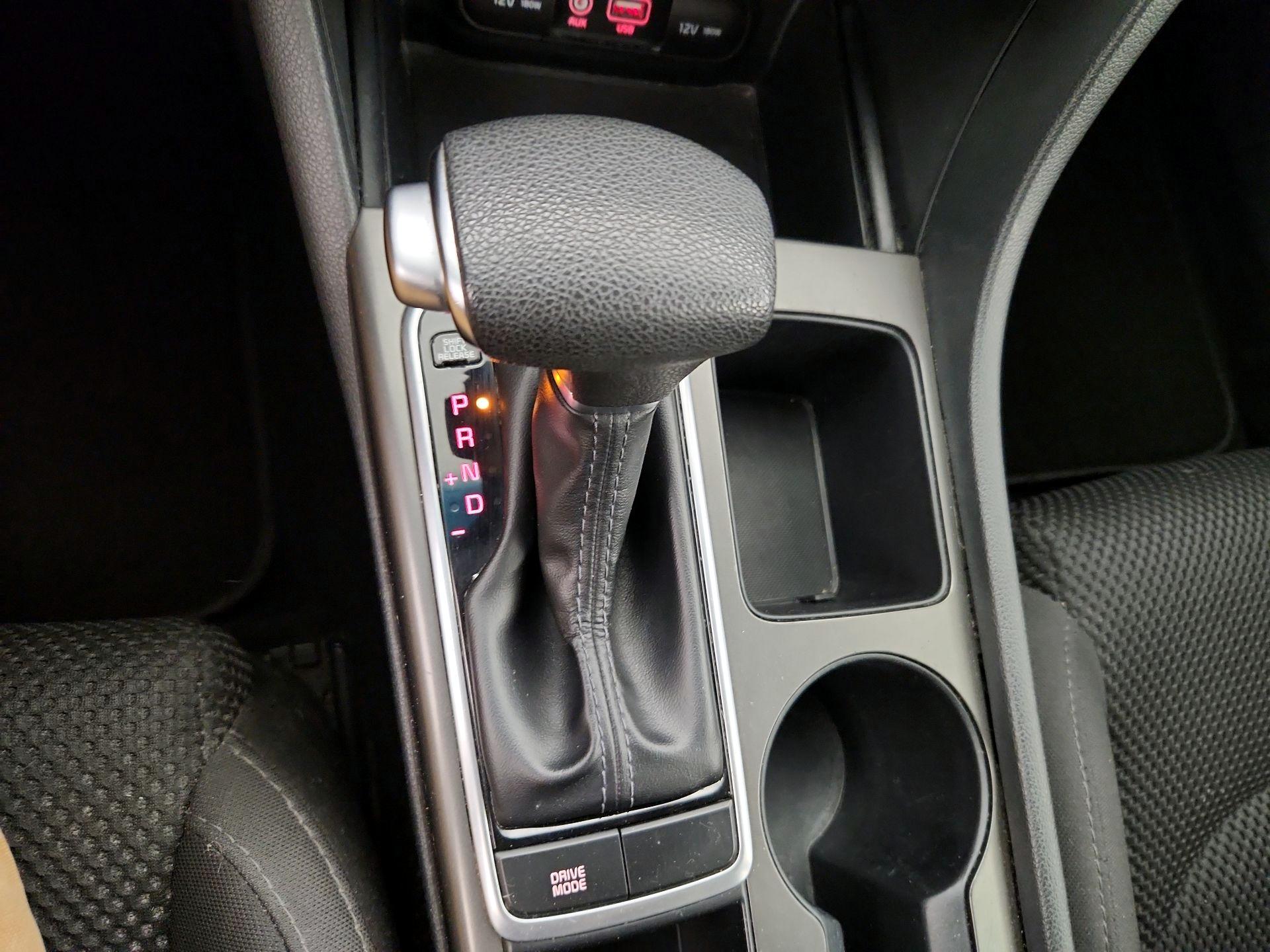 Thumbnail: 2019 Kia Optima - 17