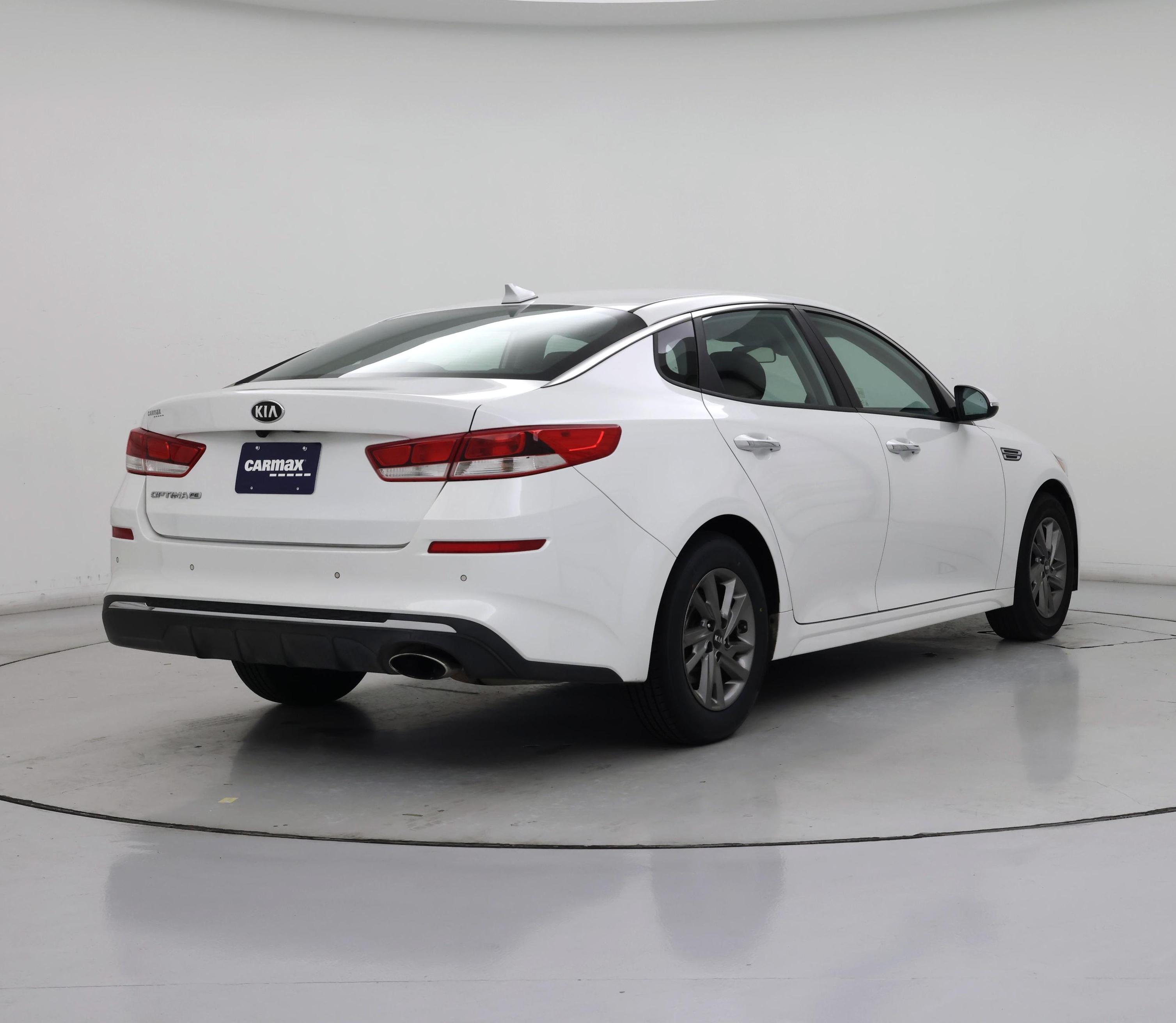 Thumbnail: 2019 Kia Optima - 8
