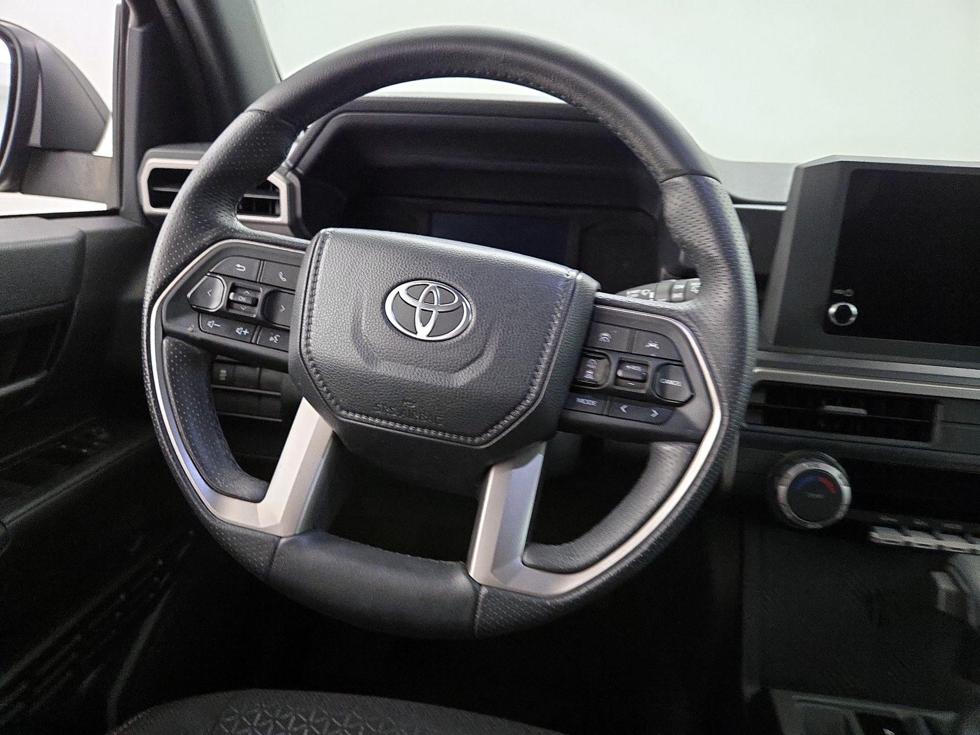 Thumbnail: 2025 Toyota 4Runner - 10