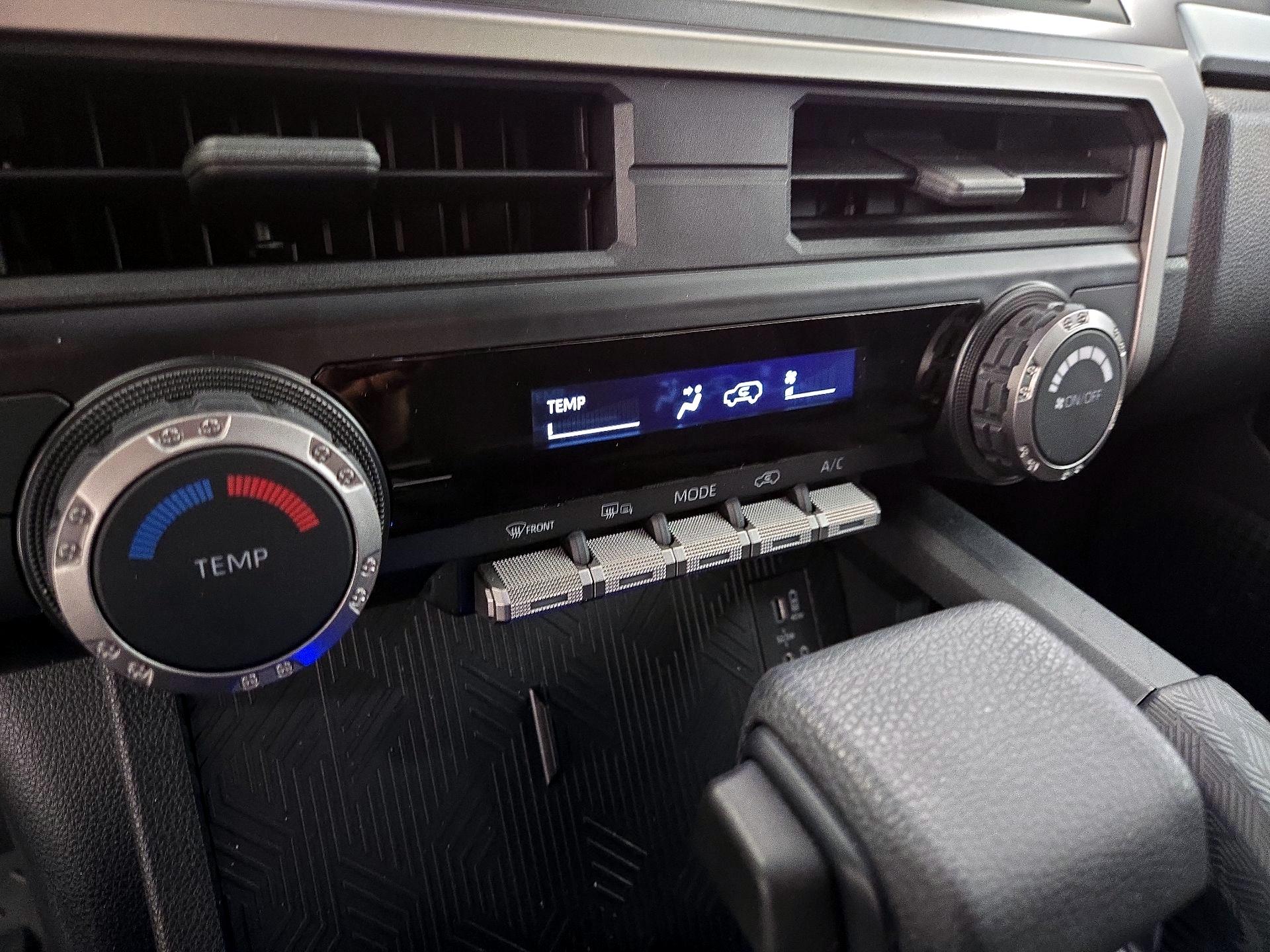 Thumbnail: 2025 Toyota 4Runner - 17