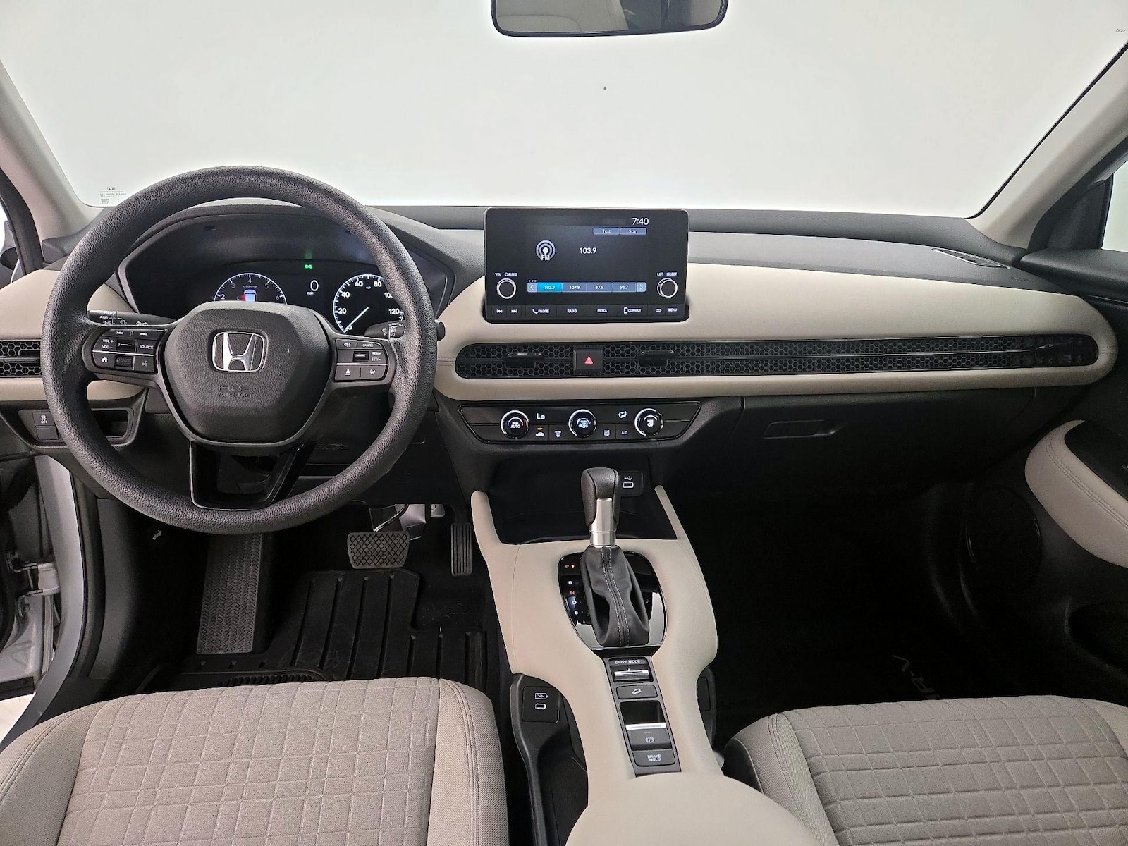 2025 Honda HR-V LX - Photo 10
